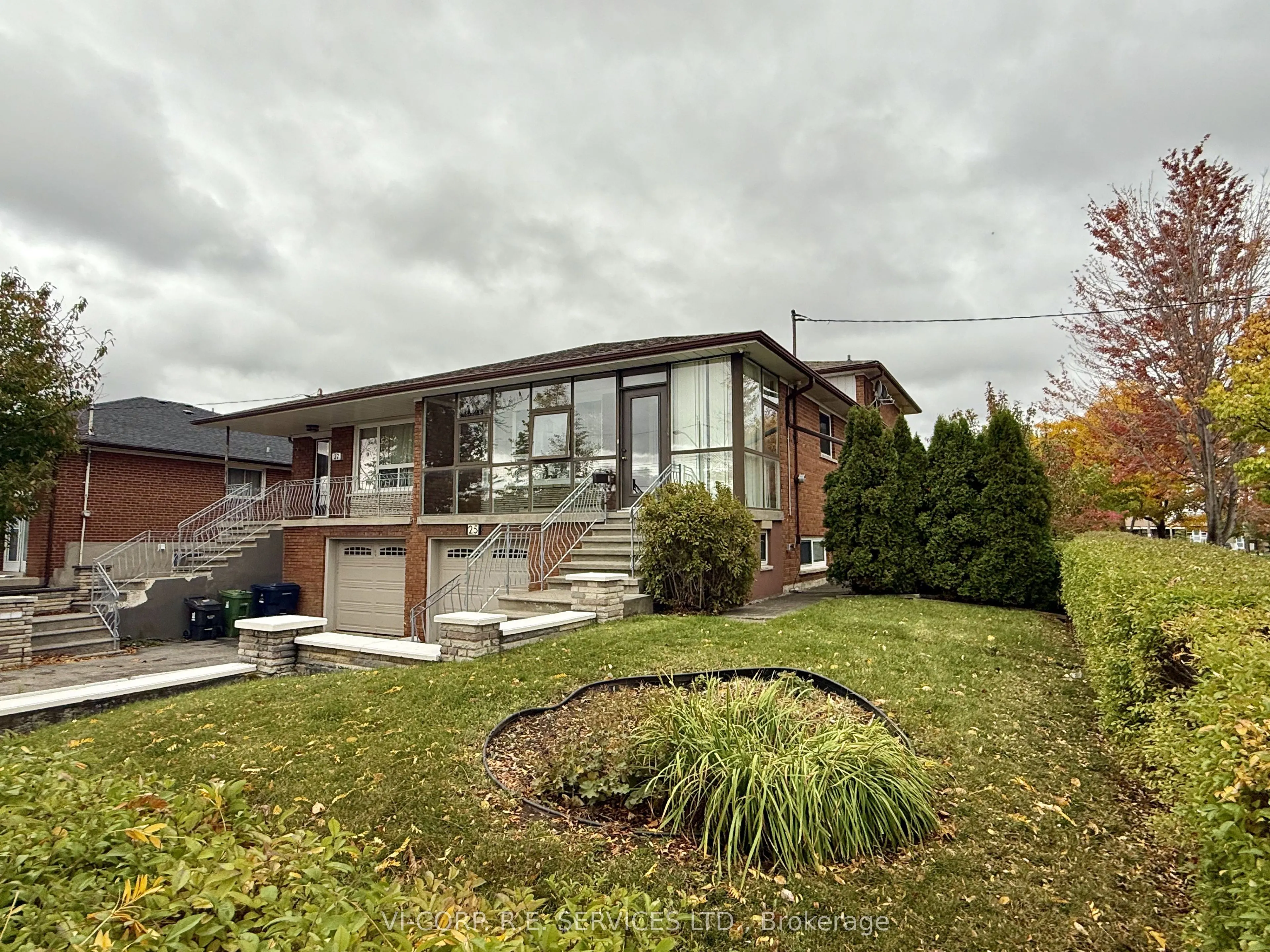 25 Bamford Crescent