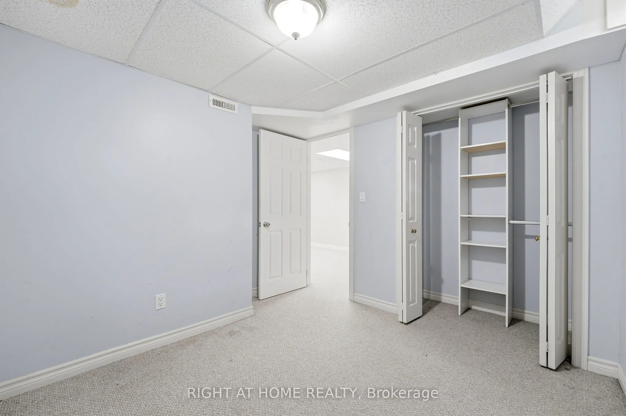 35 Chipstead Avenue #21