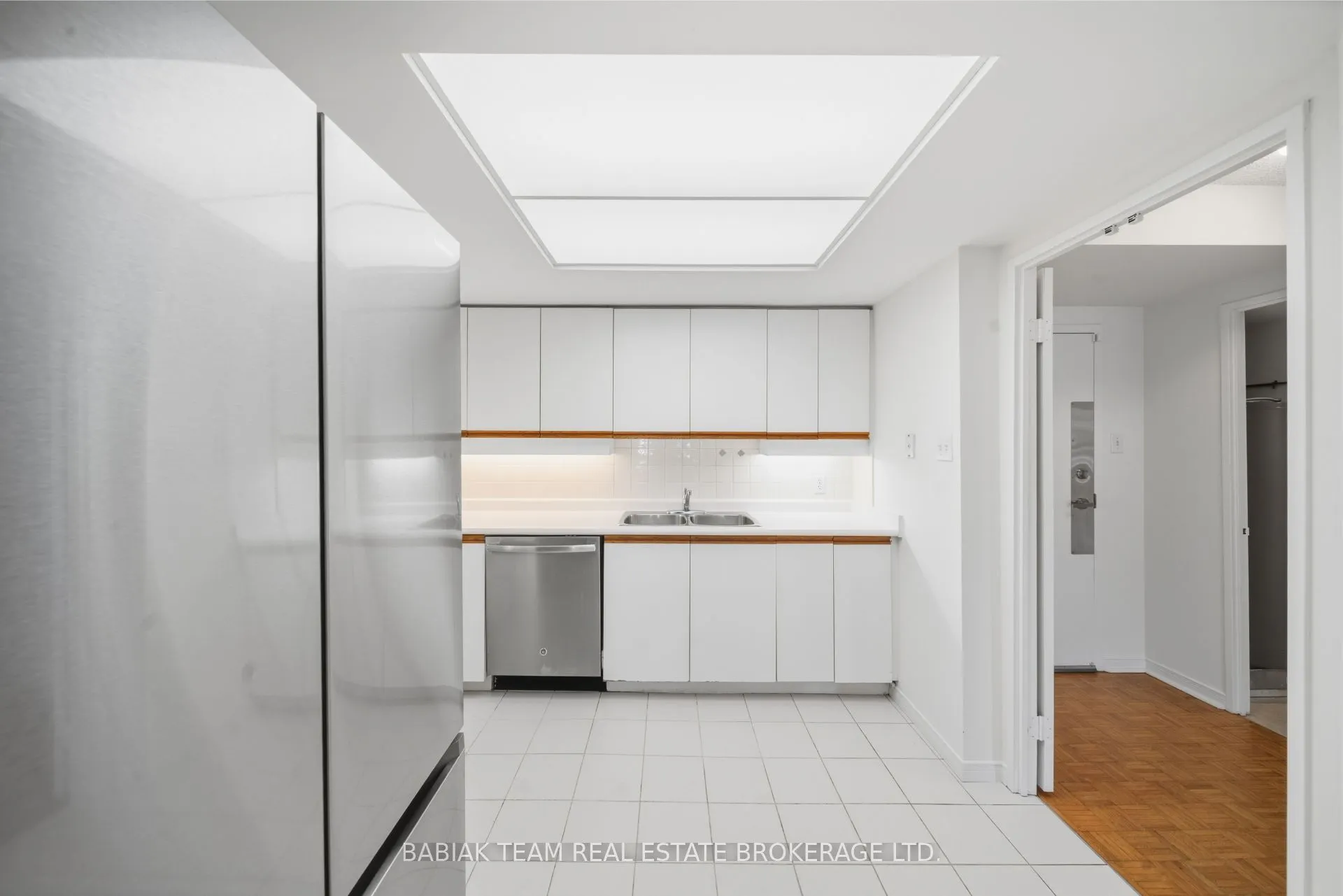 6 Humberline Drive #202
