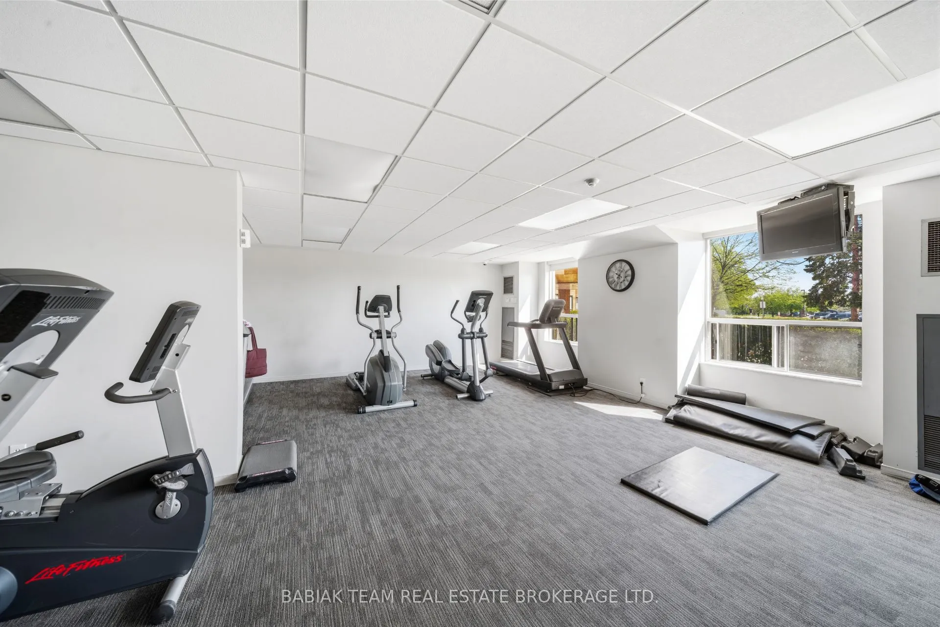 6 Humberline Drive #202