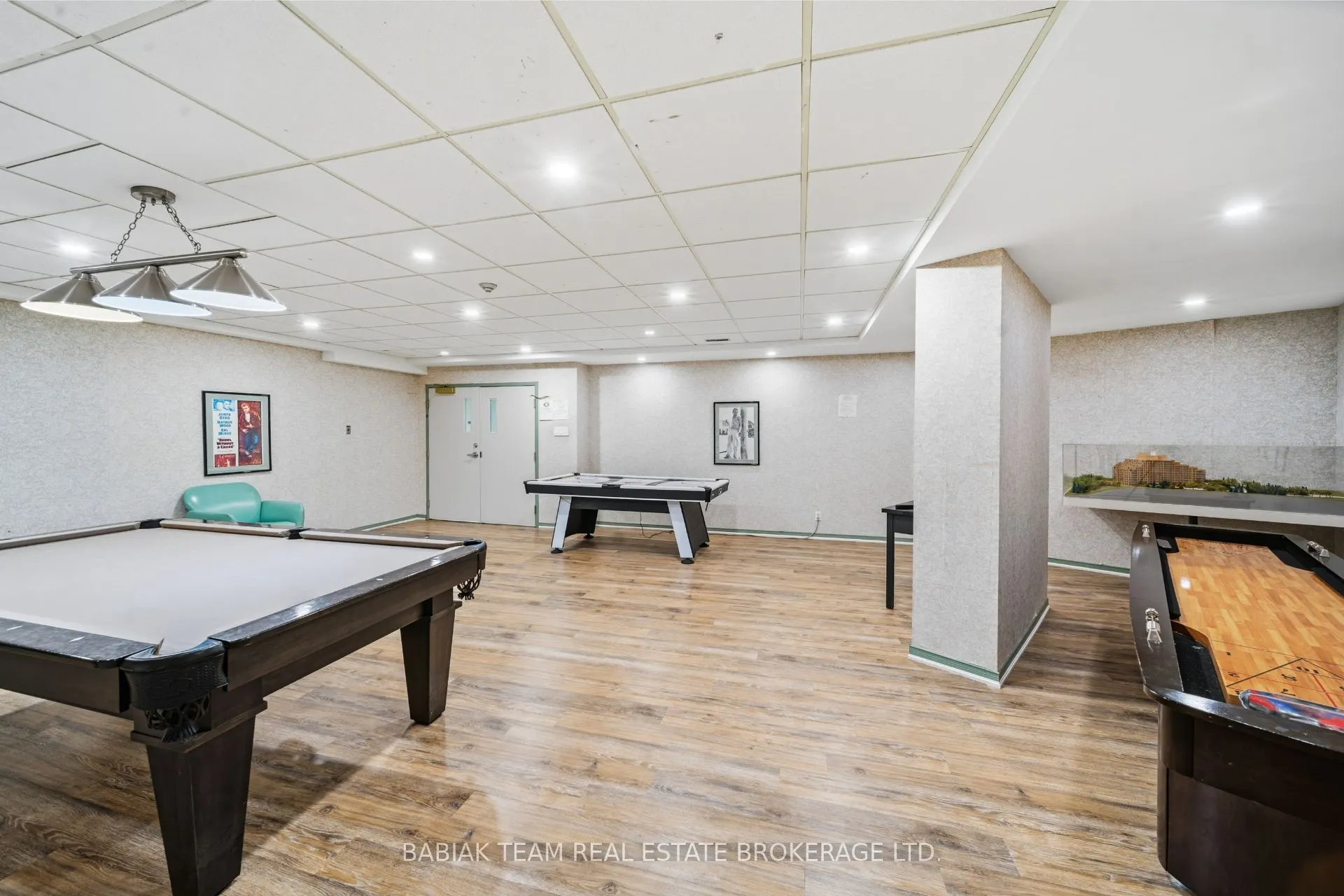 6 Humberline Drive #202