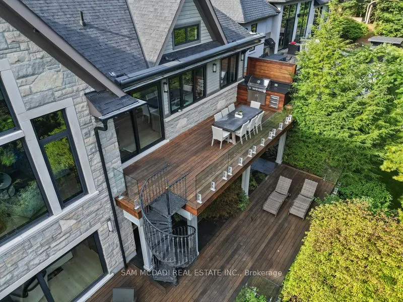 1206 Wildfield Crescent