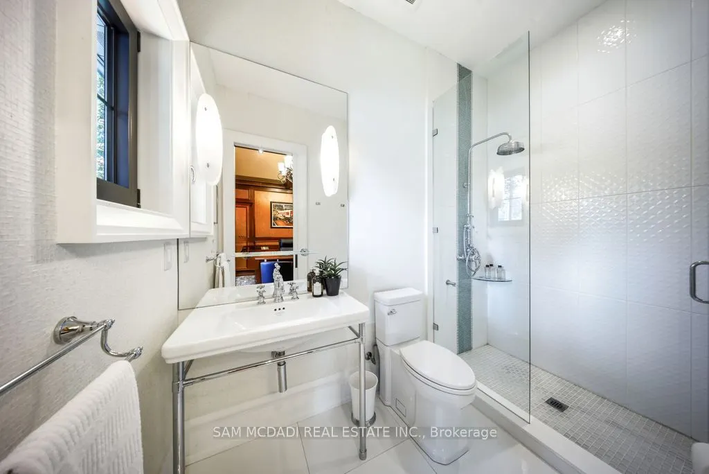 1206 Wildfield Crescent