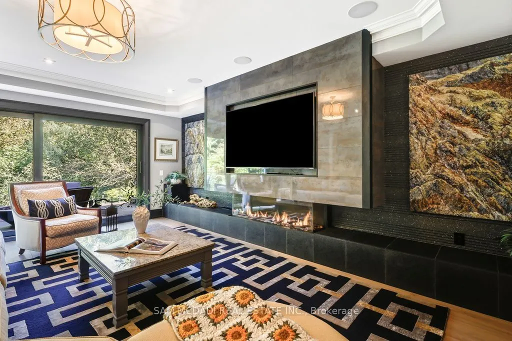 1206 Wildfield Crescent