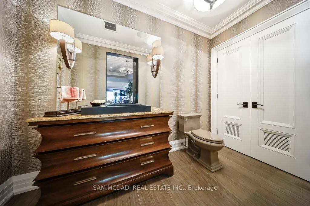 1206 Wildfield Crescent
