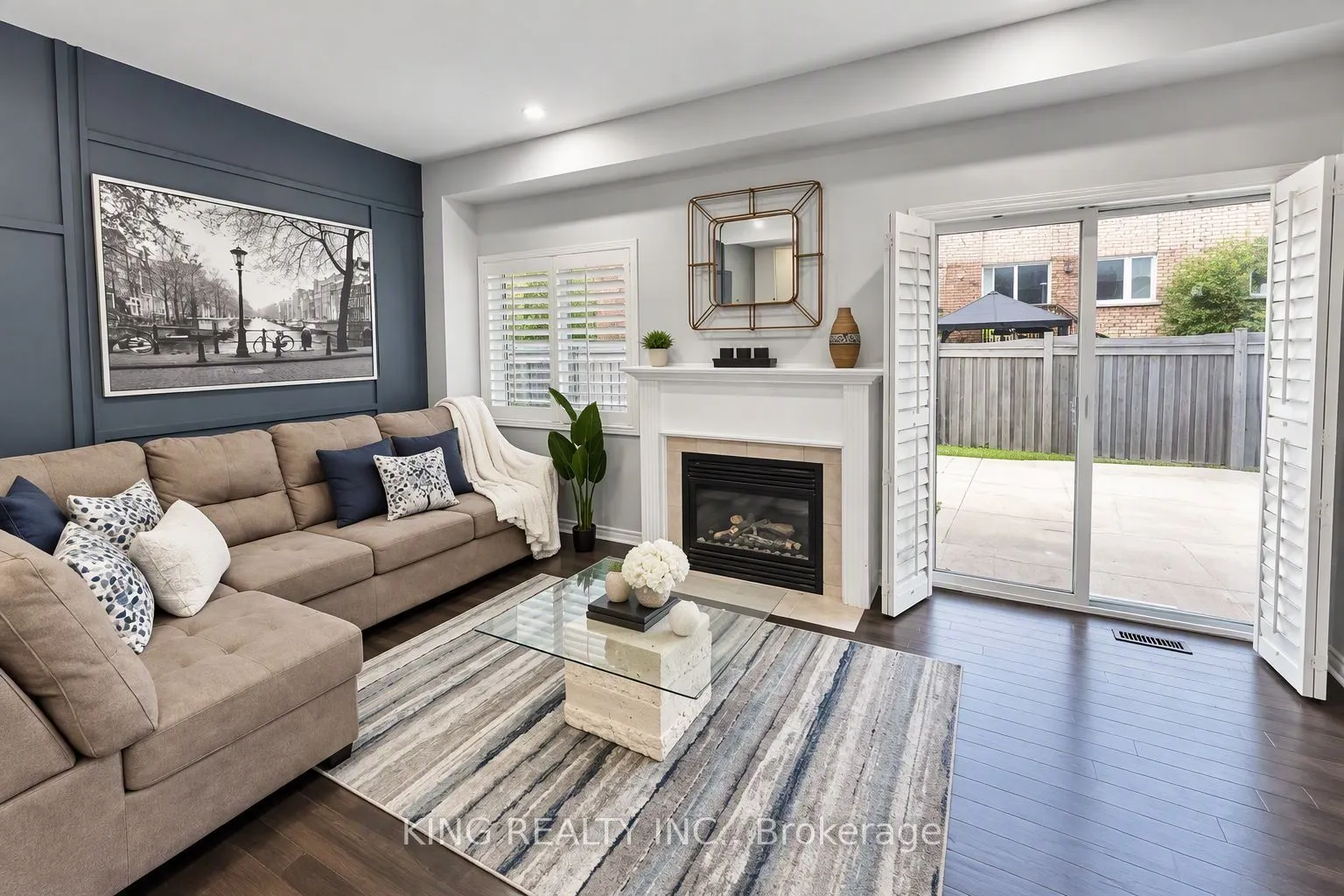 72 Baylawn Circle S