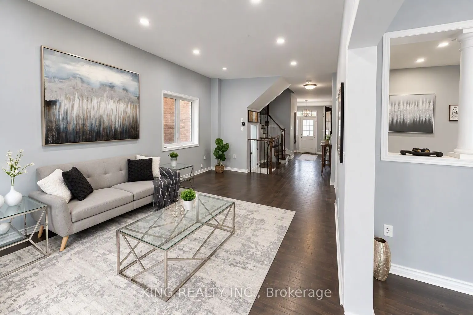 72 Baylawn Circle S