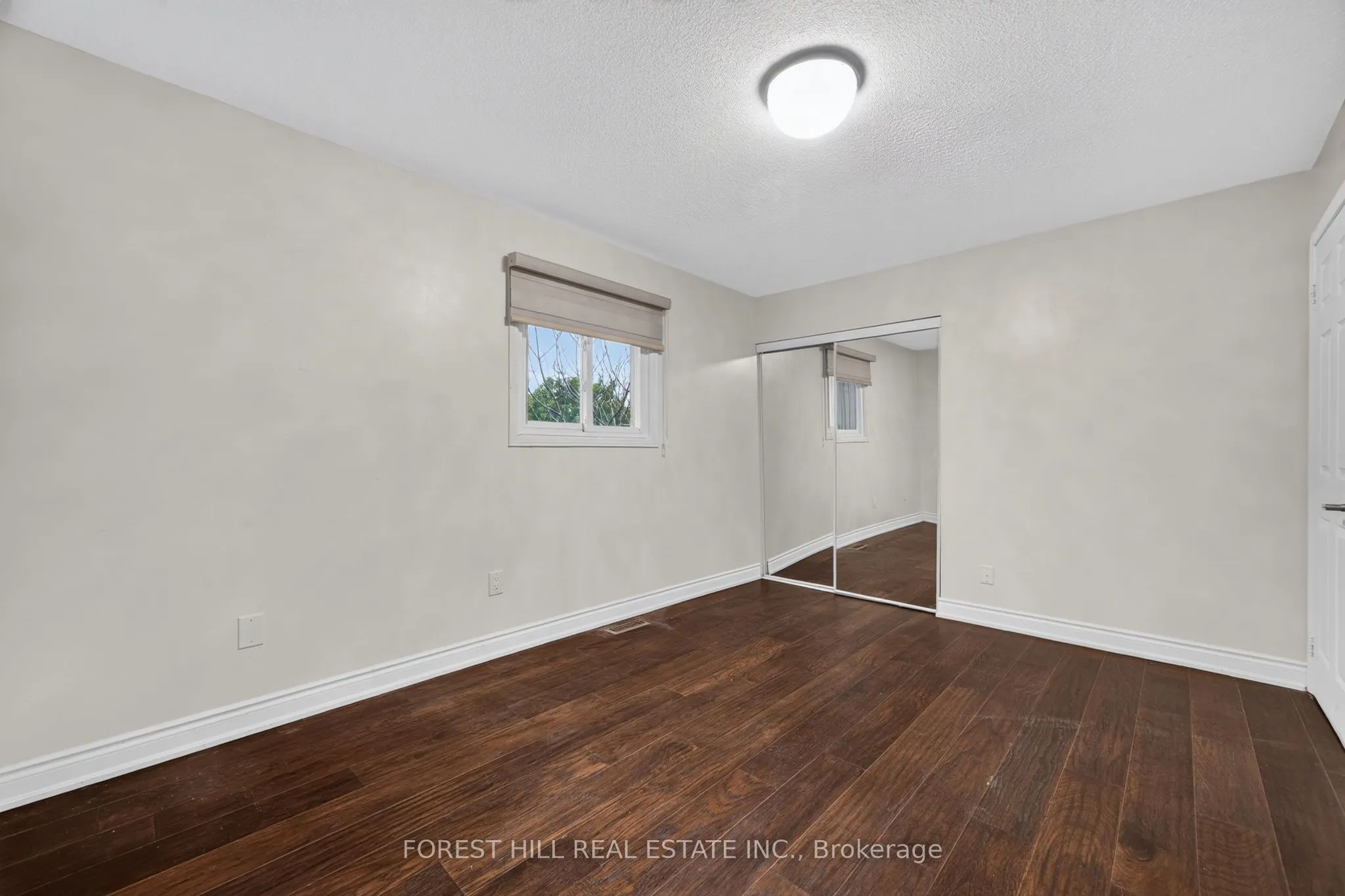 55 Castlehill Road