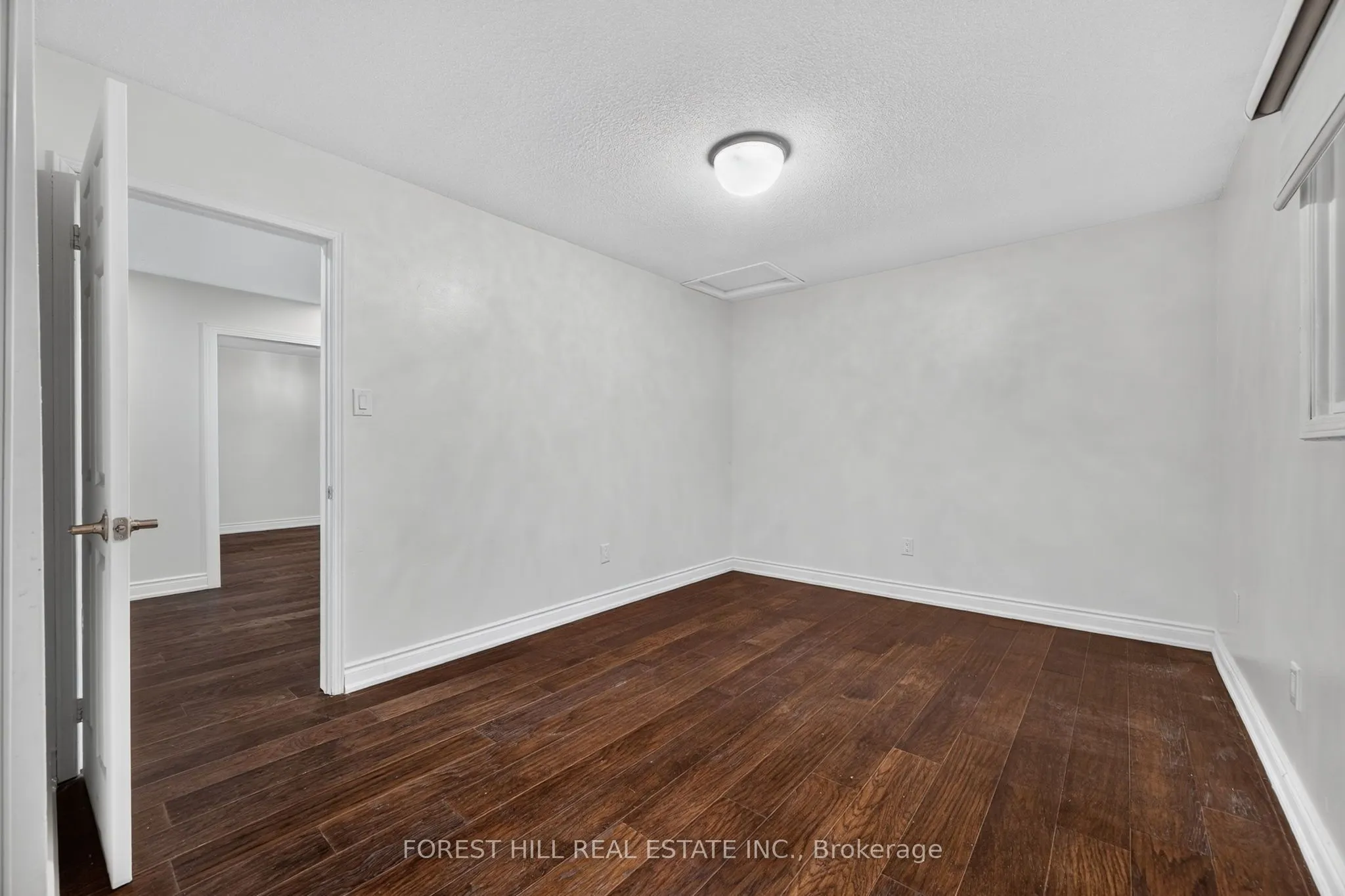 55 Castlehill Road