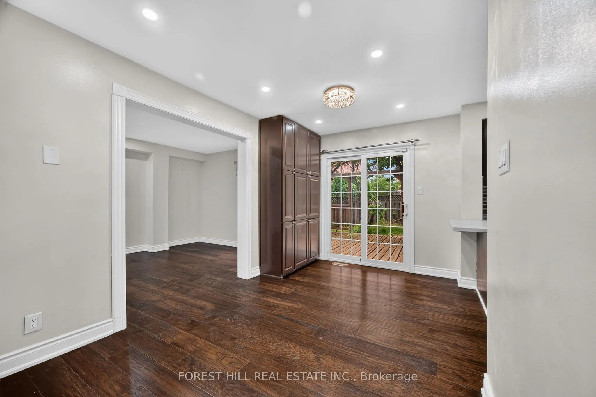 55 Castlehill Road