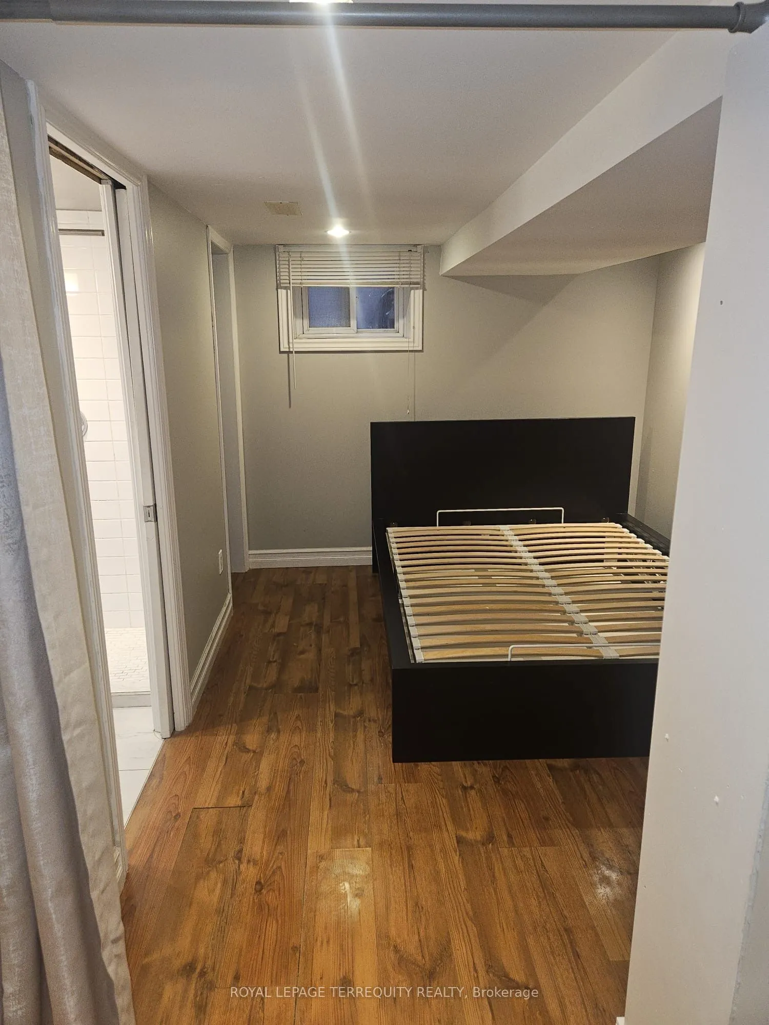 2 Golden Avenue #Basement