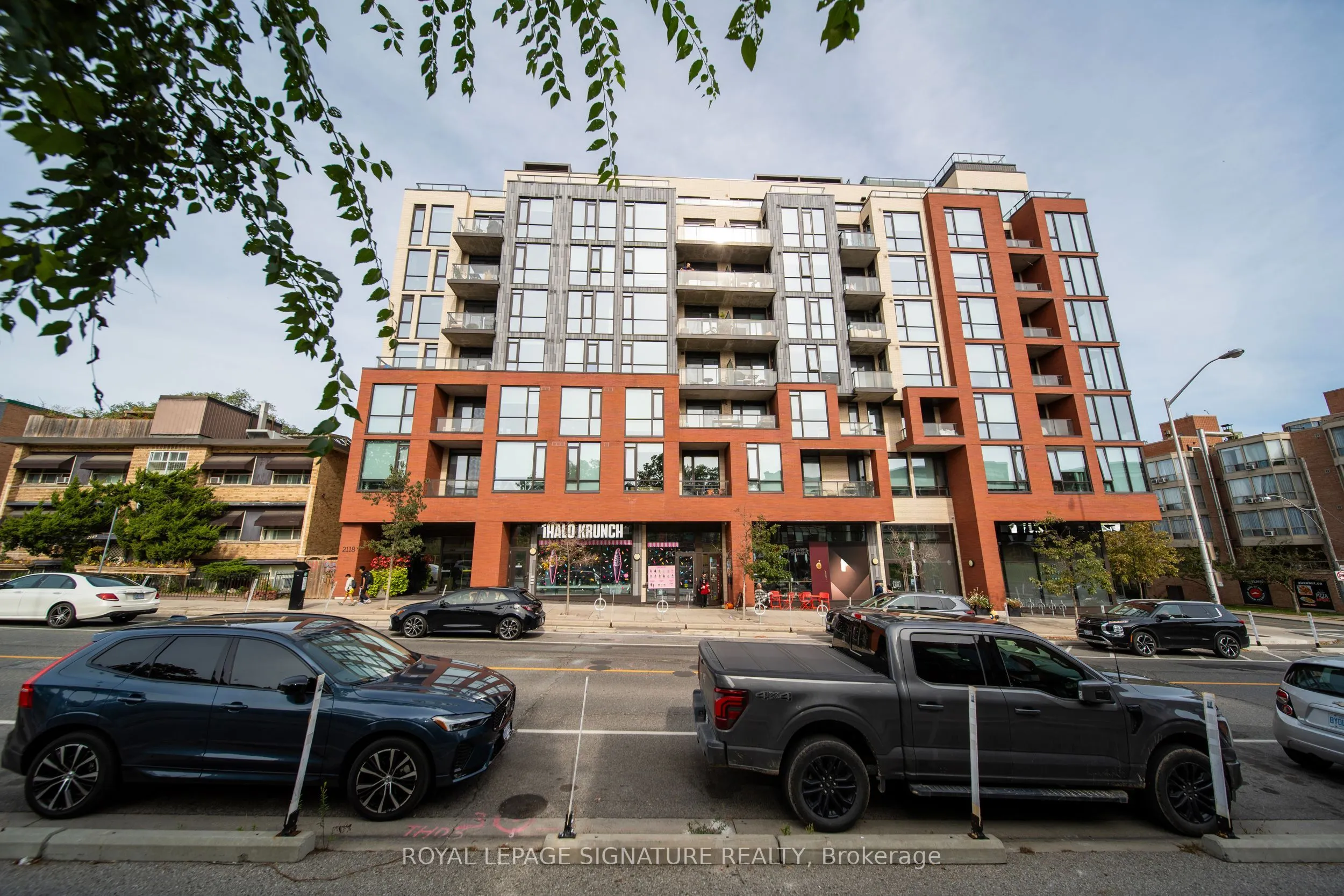 2114 Bloor Street W #Unit A