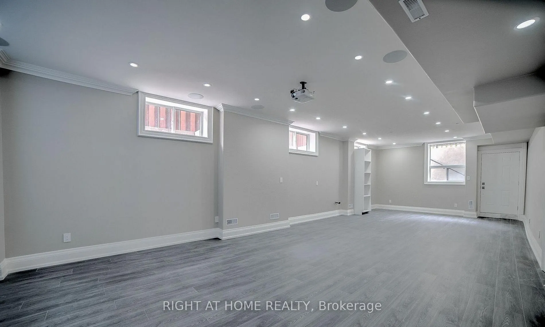 53 Eaglewood Boulevard
