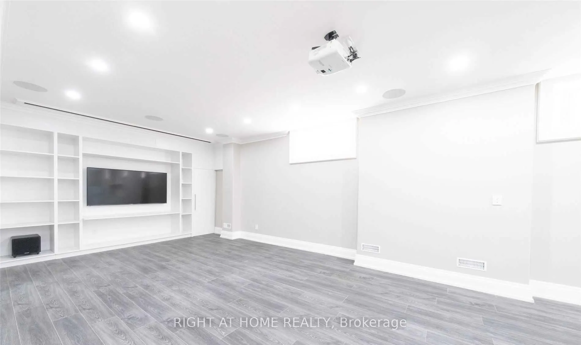 53 Eaglewood Boulevard