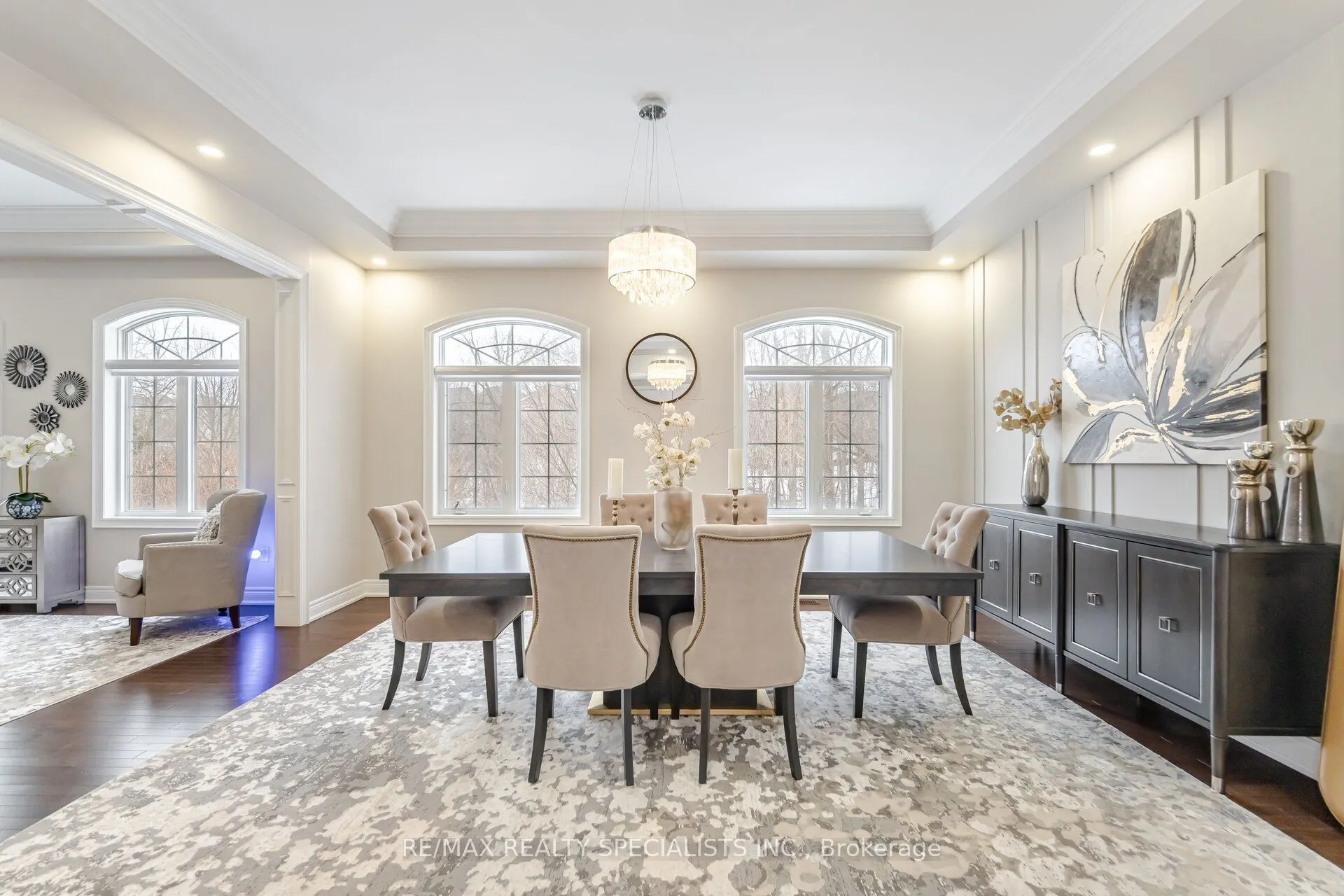 54 Berkwood Hollow Court