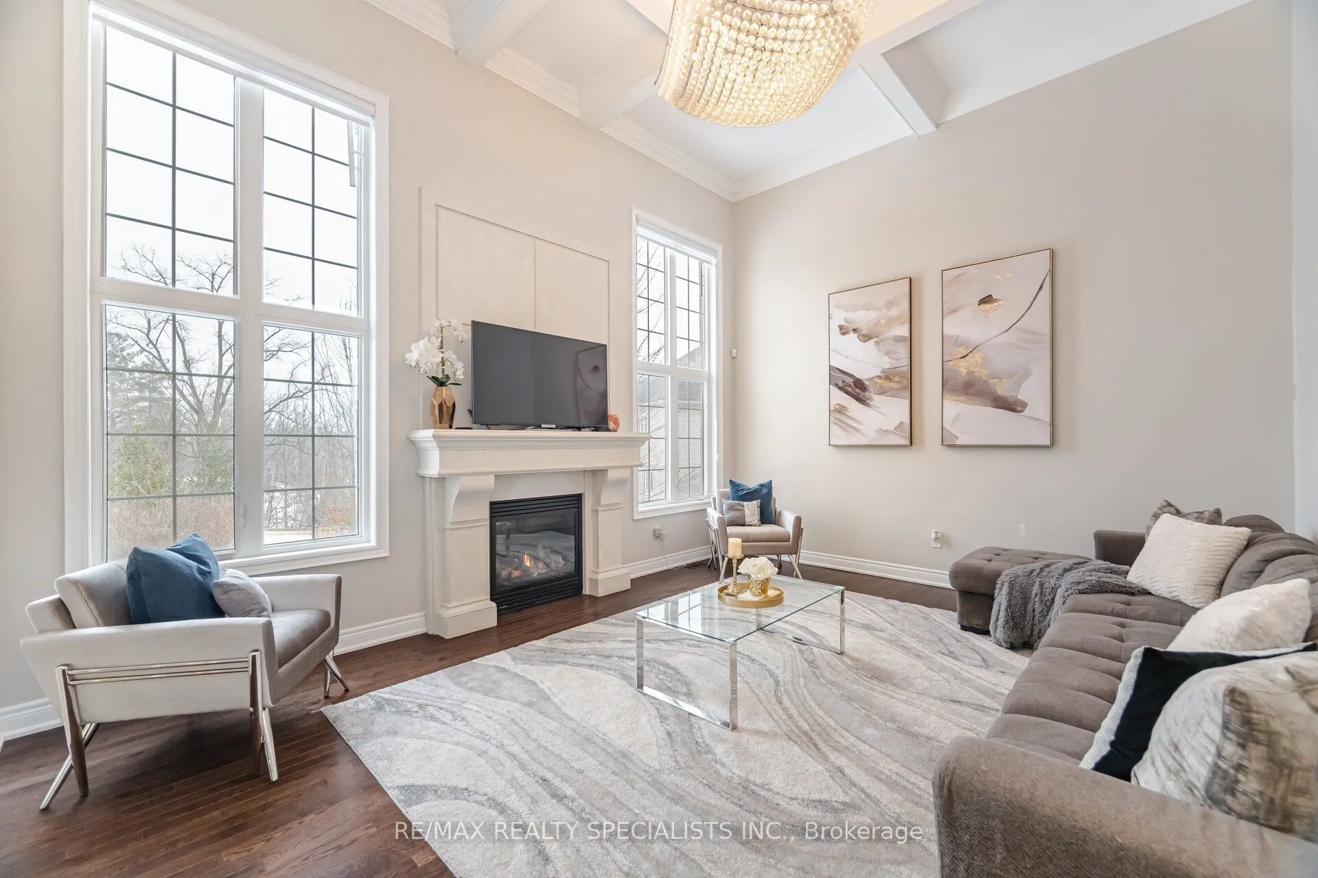 54 Berkwood Hollow Court