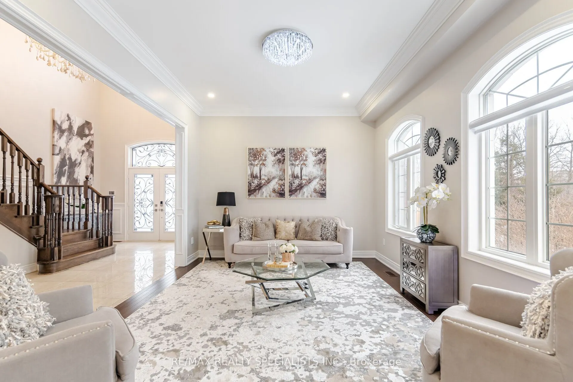 54 Berkwood Hollow Court