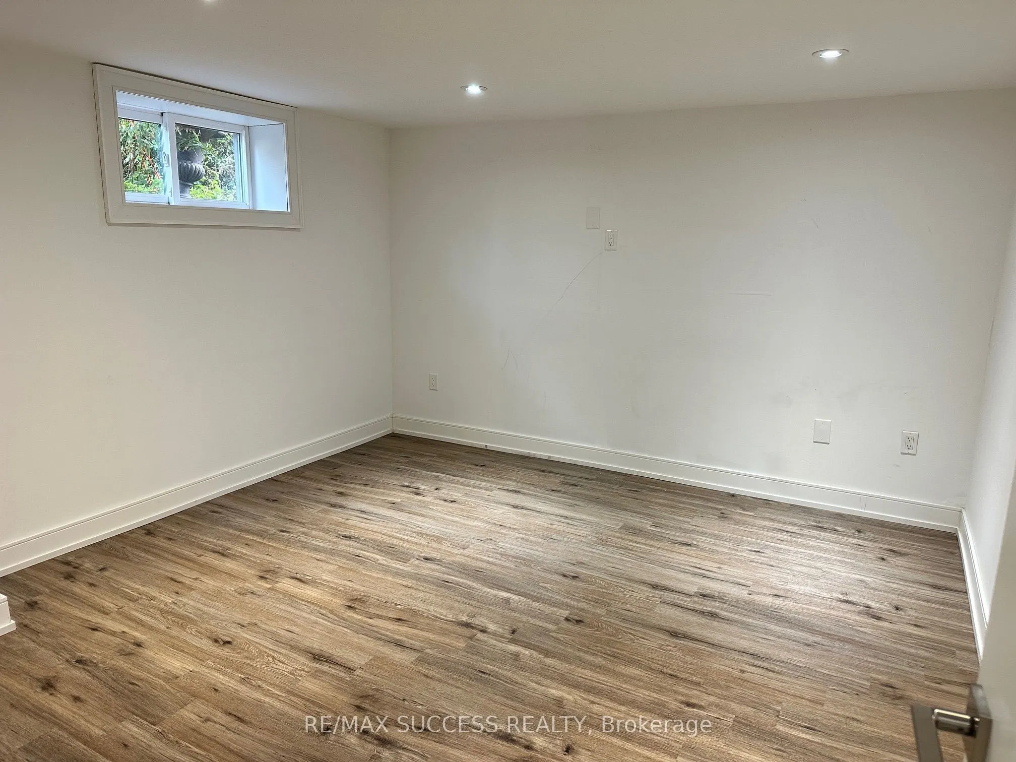 32 Billingham Road #Bsmt