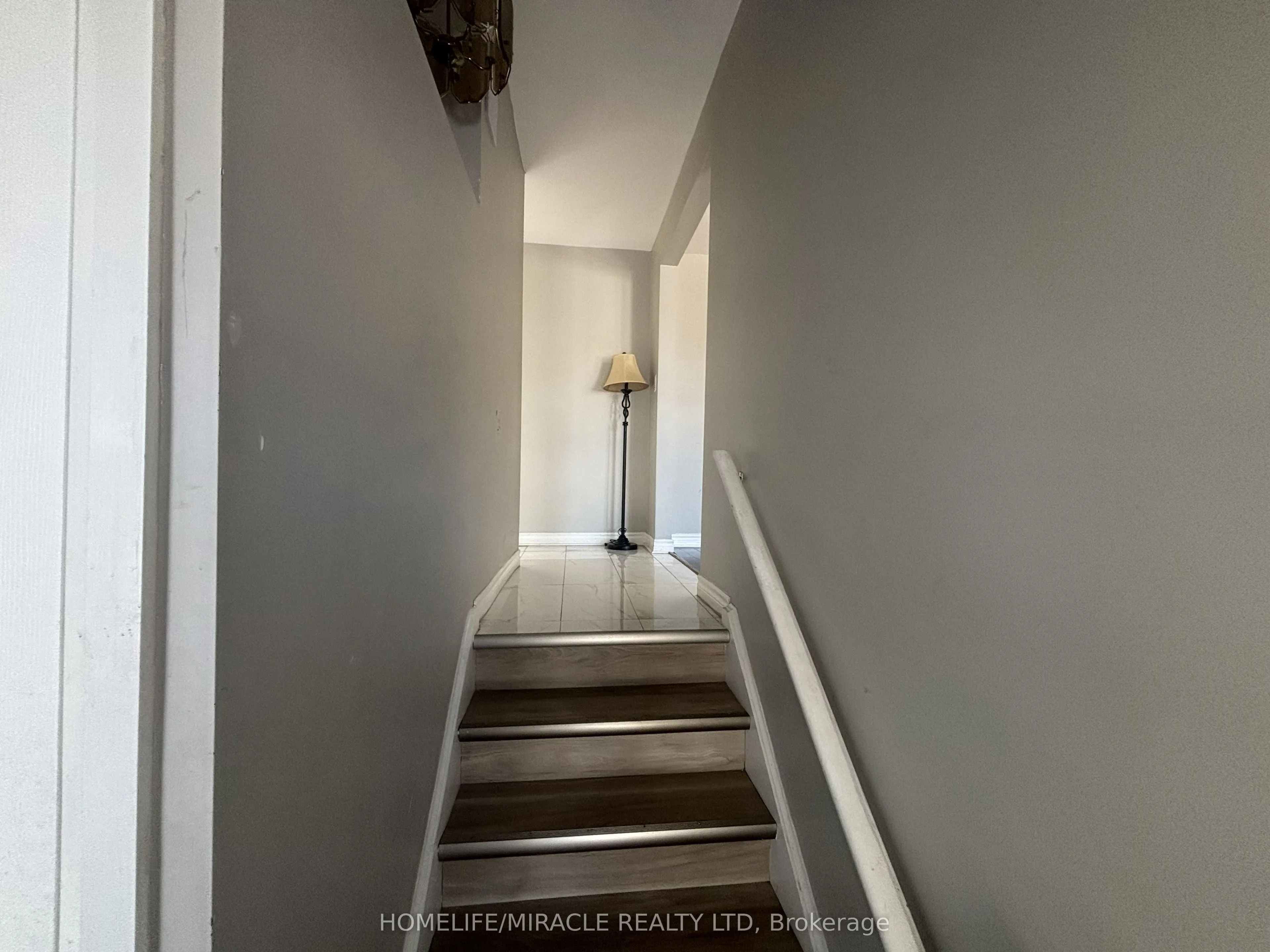 219 Mcmurchy Avenue #Main