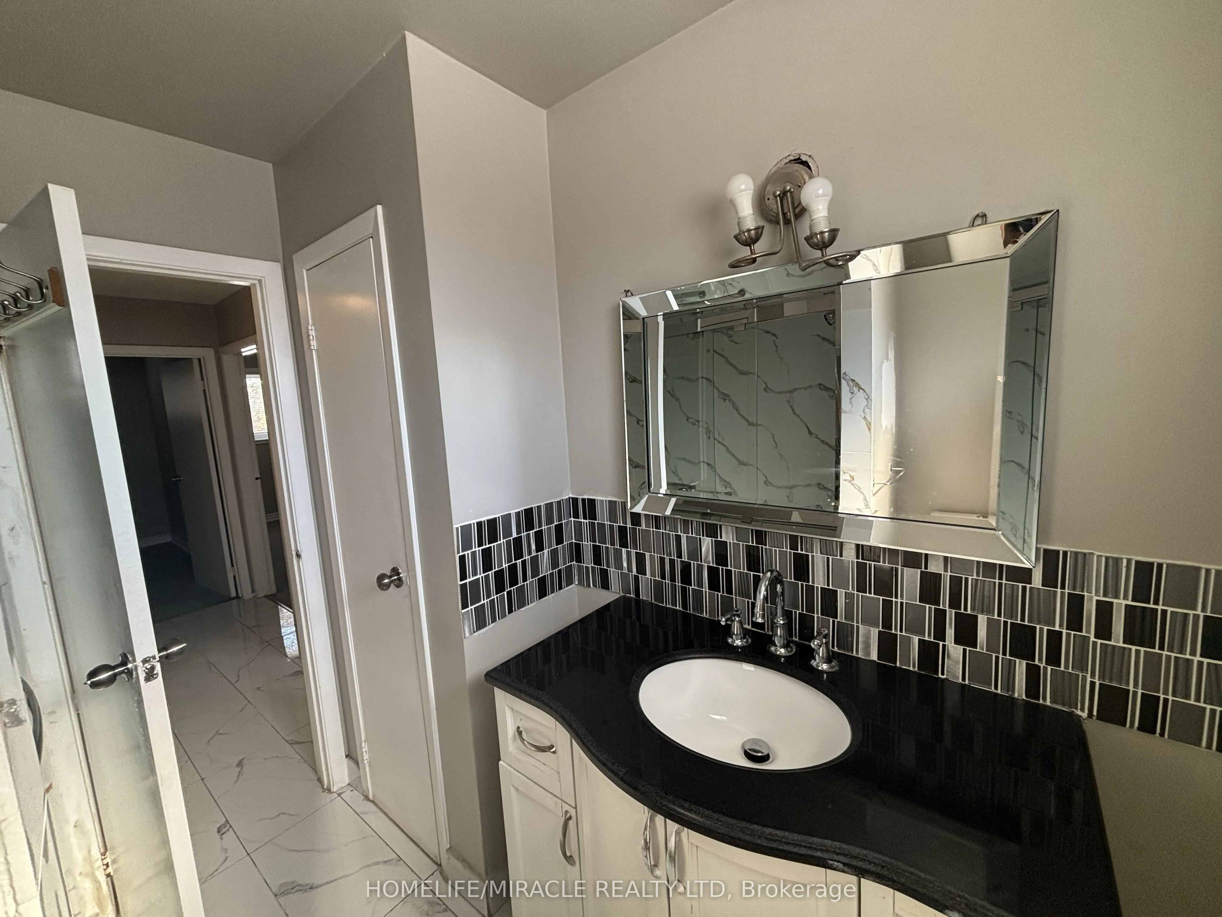 219 Mcmurchy Avenue #Main