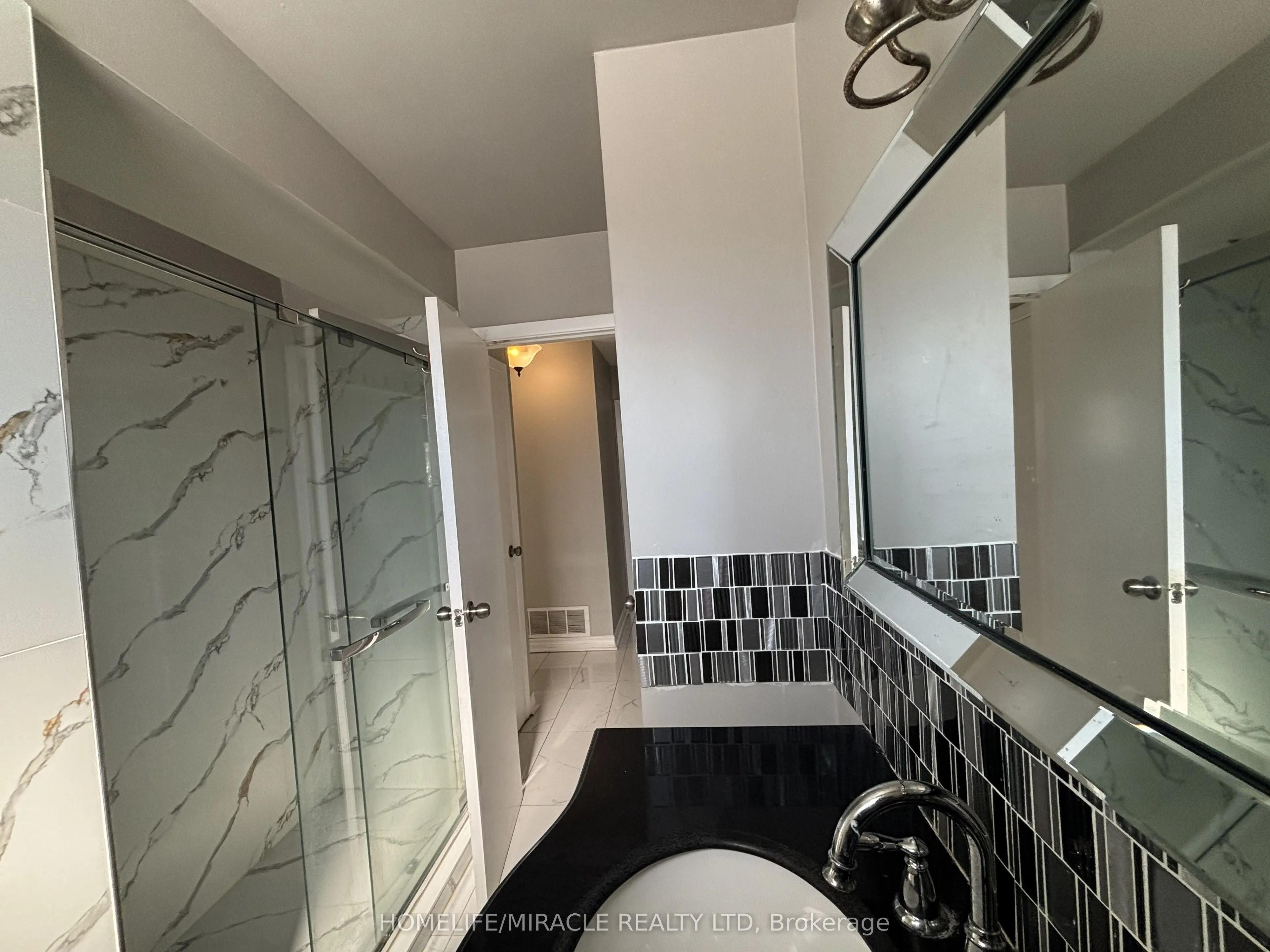 219 Mcmurchy Avenue #Main