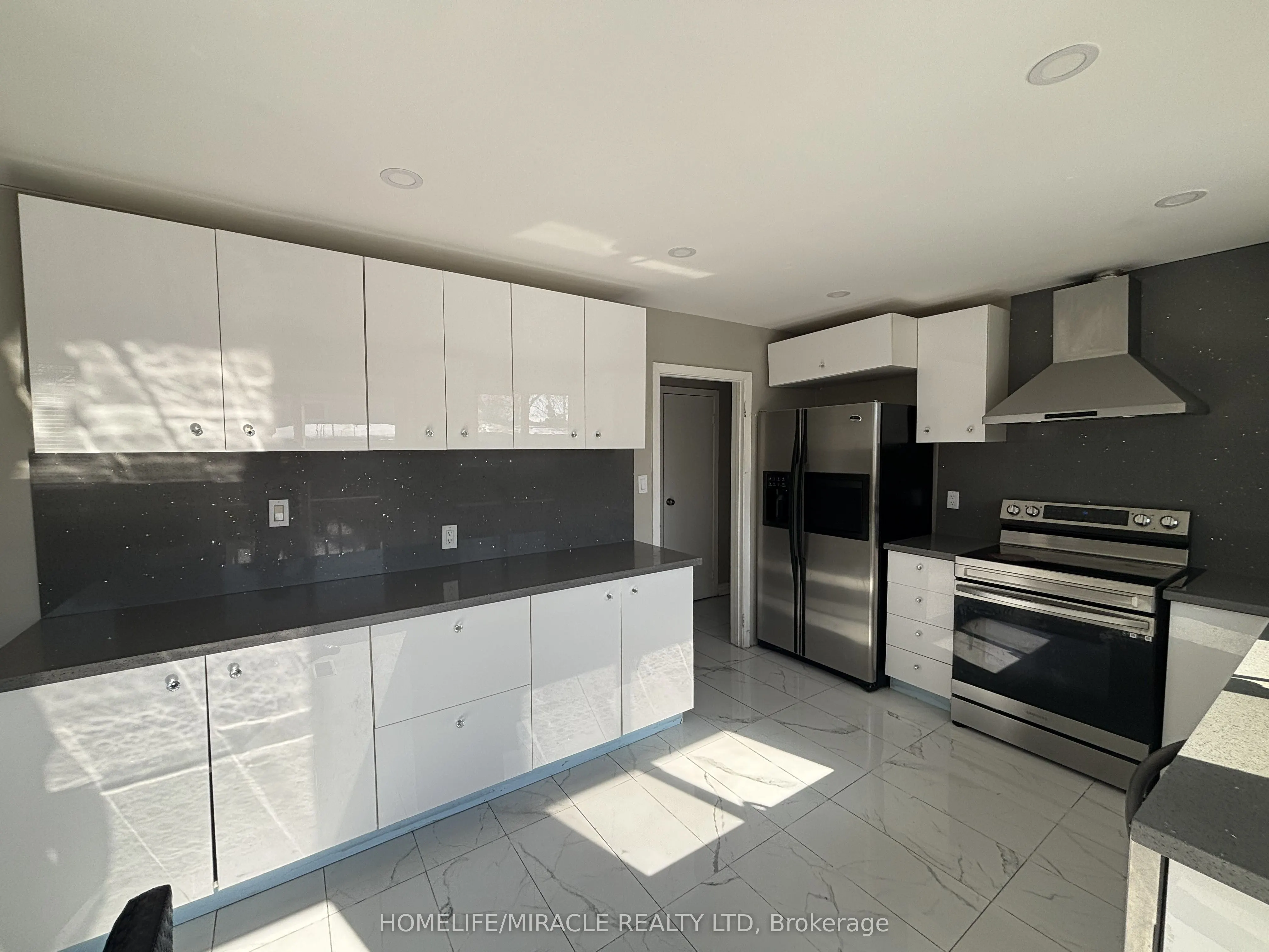 219 Mcmurchy Avenue #Main