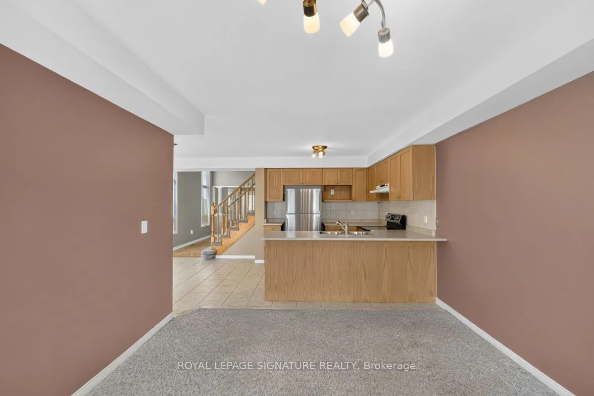 19 Mossgrove Crescent