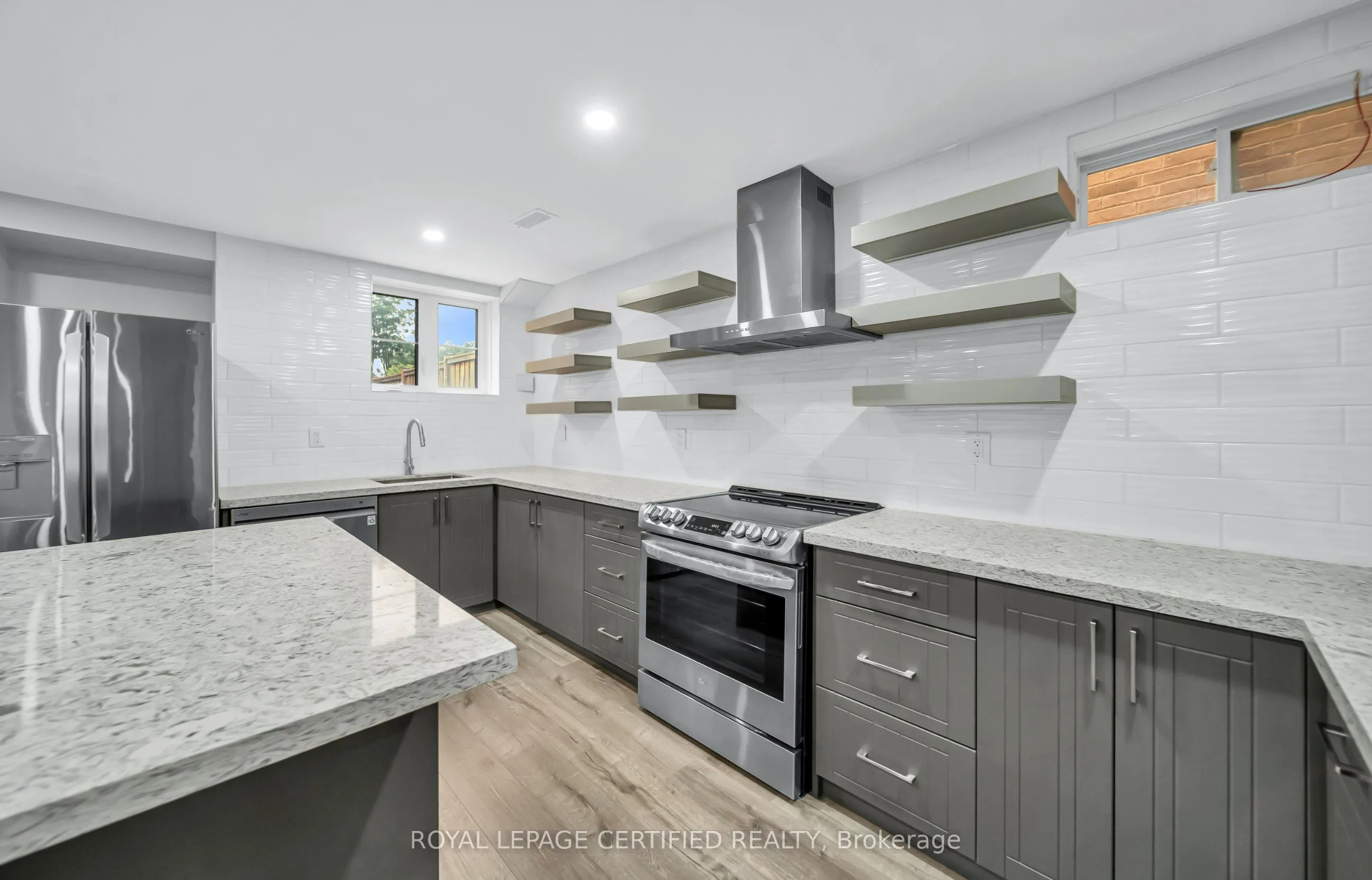 18 Vineyard Drive