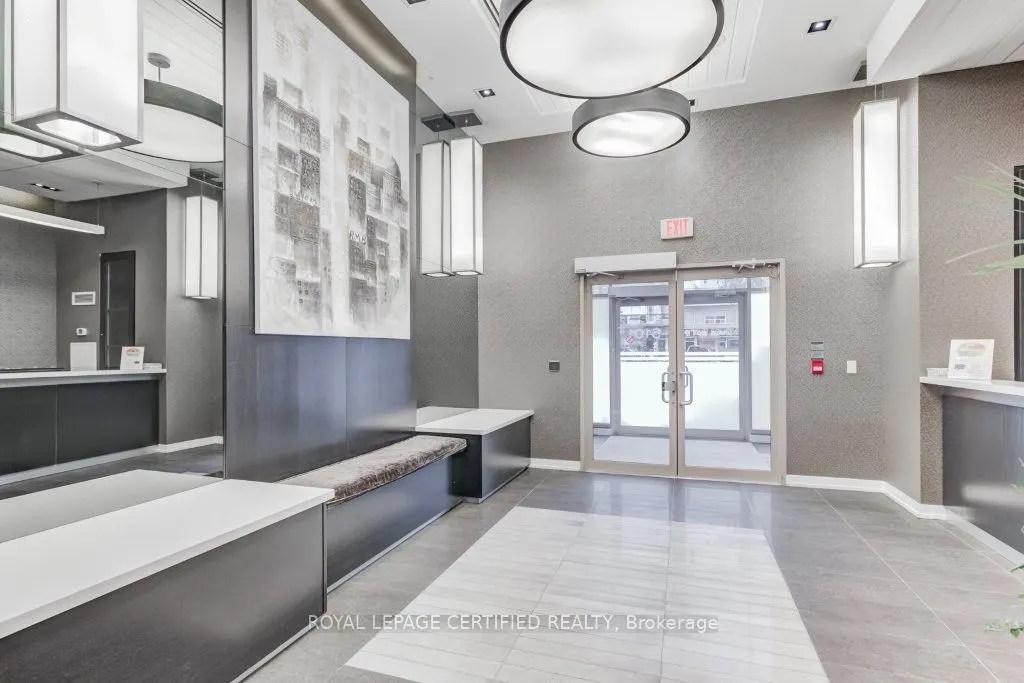 5101 Dundas Street W #308
