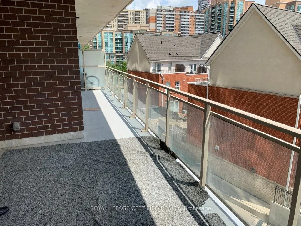 5101 Dundas Street W #308
