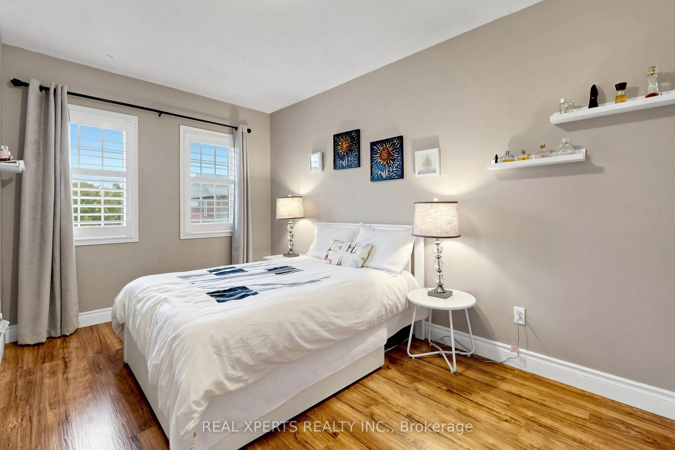 5862 YACHTSMAN Crossing