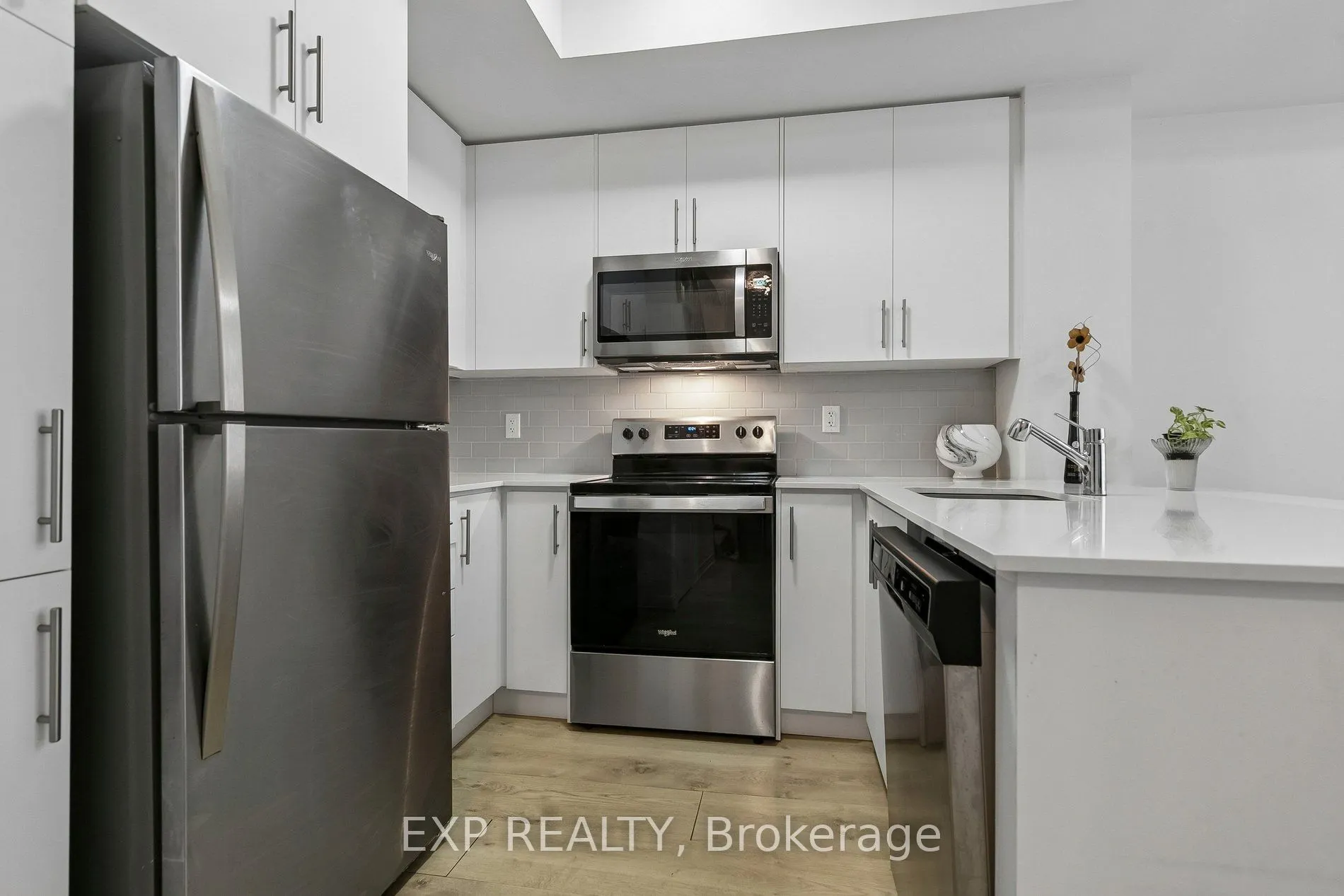 3409 Ridgeway Drive #23