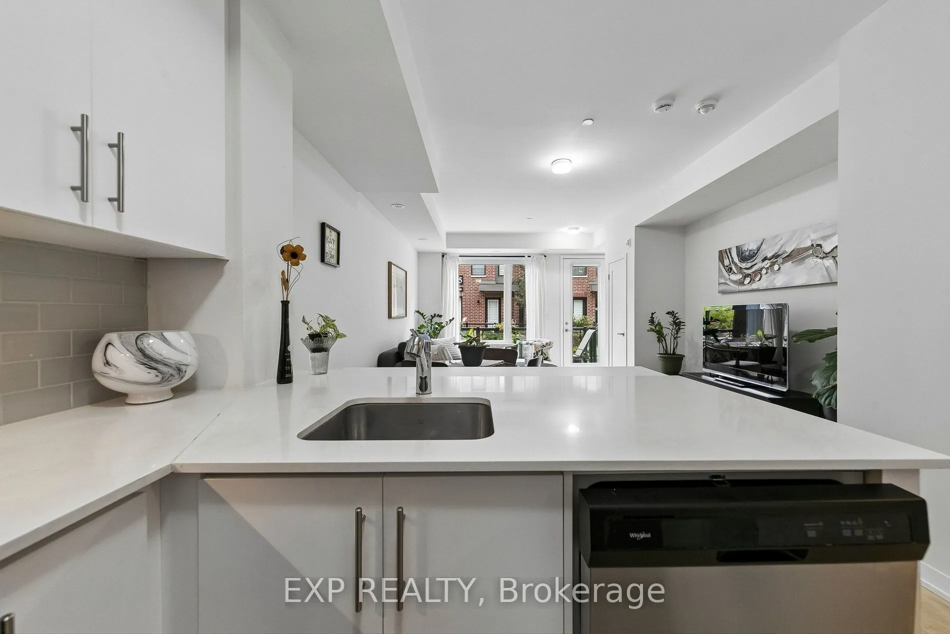 3409 Ridgeway Drive #23