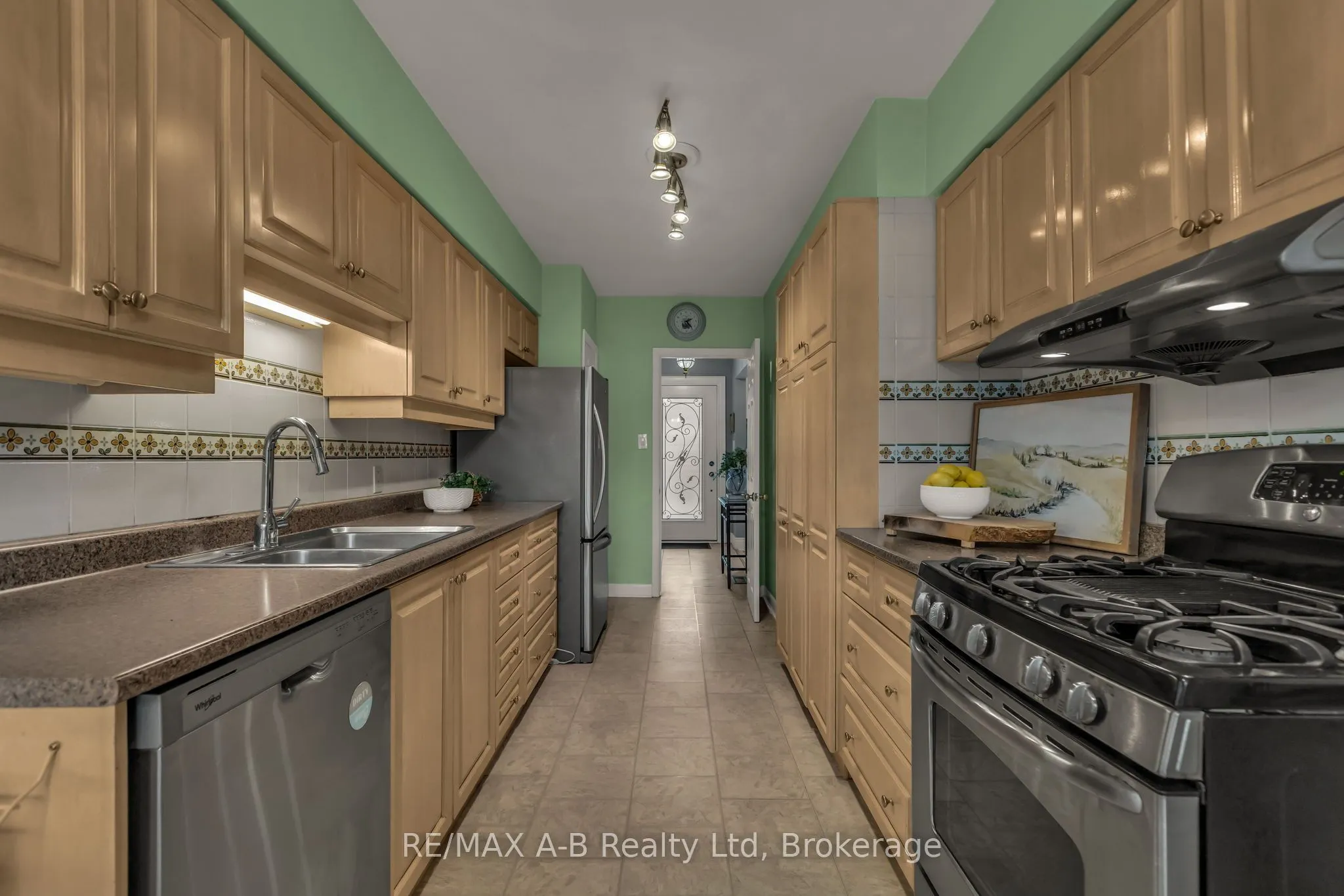 1554 Sunnycove Drive