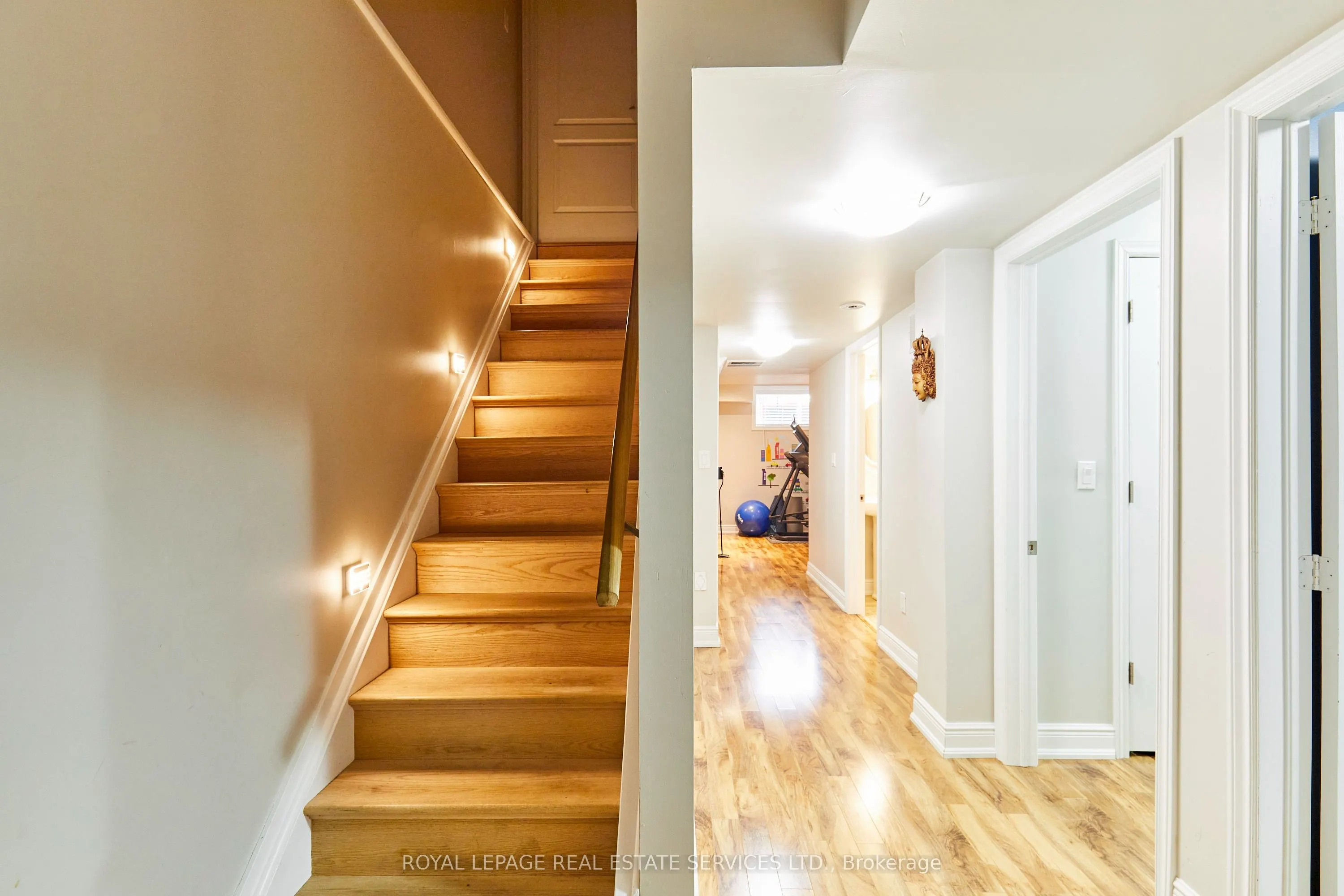 100 Walker Road W