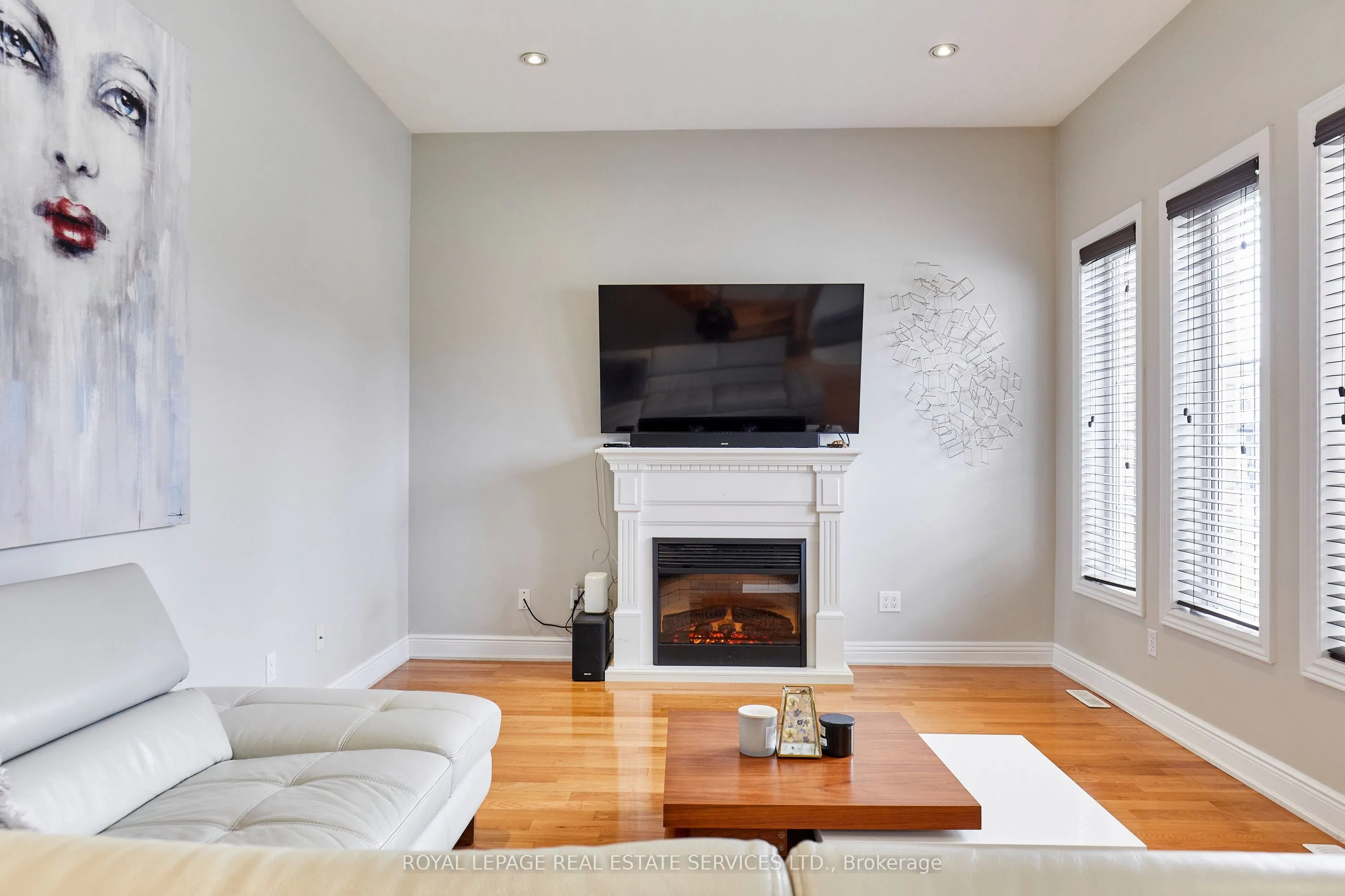 100 Walker Road W