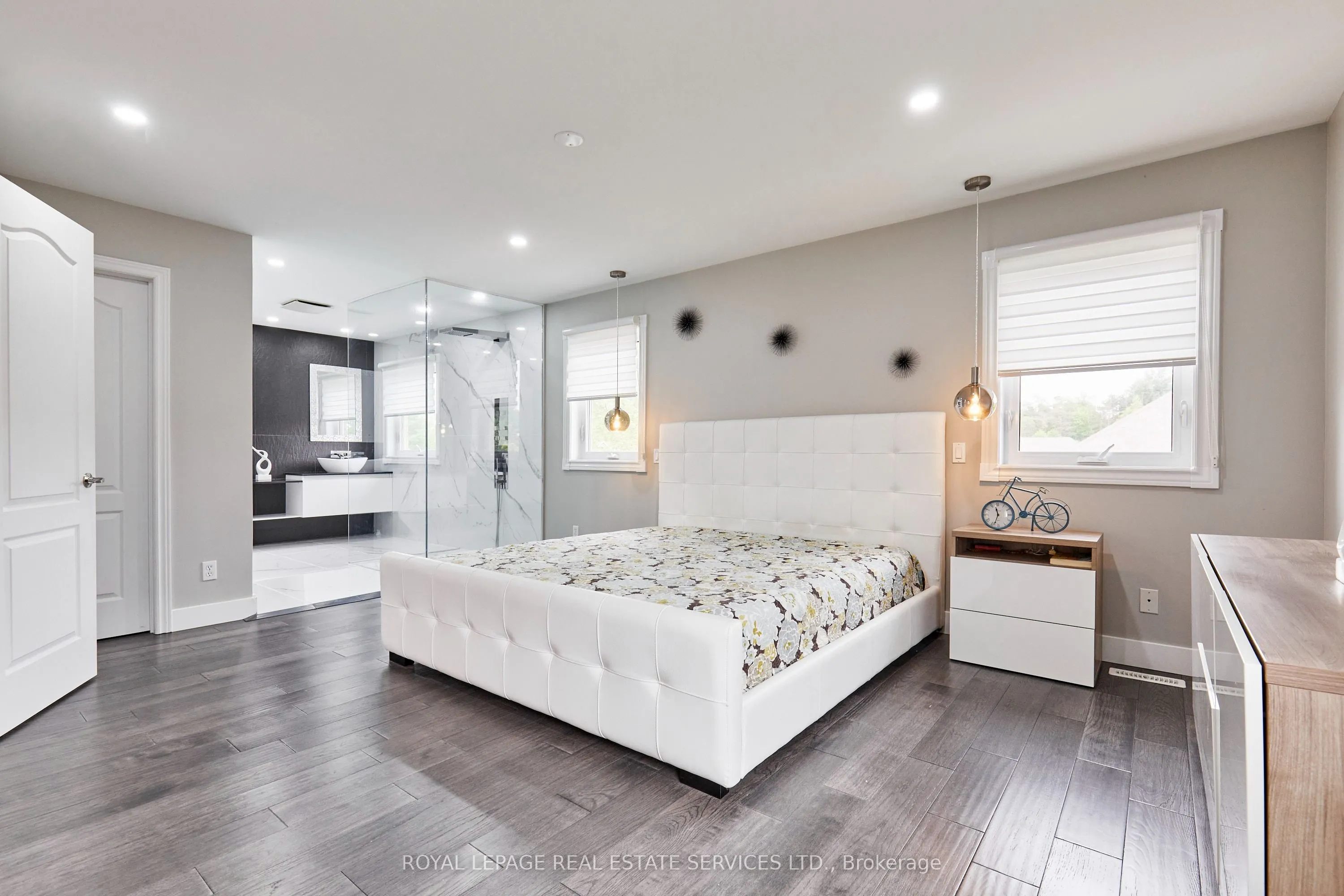 100 Walker Road W