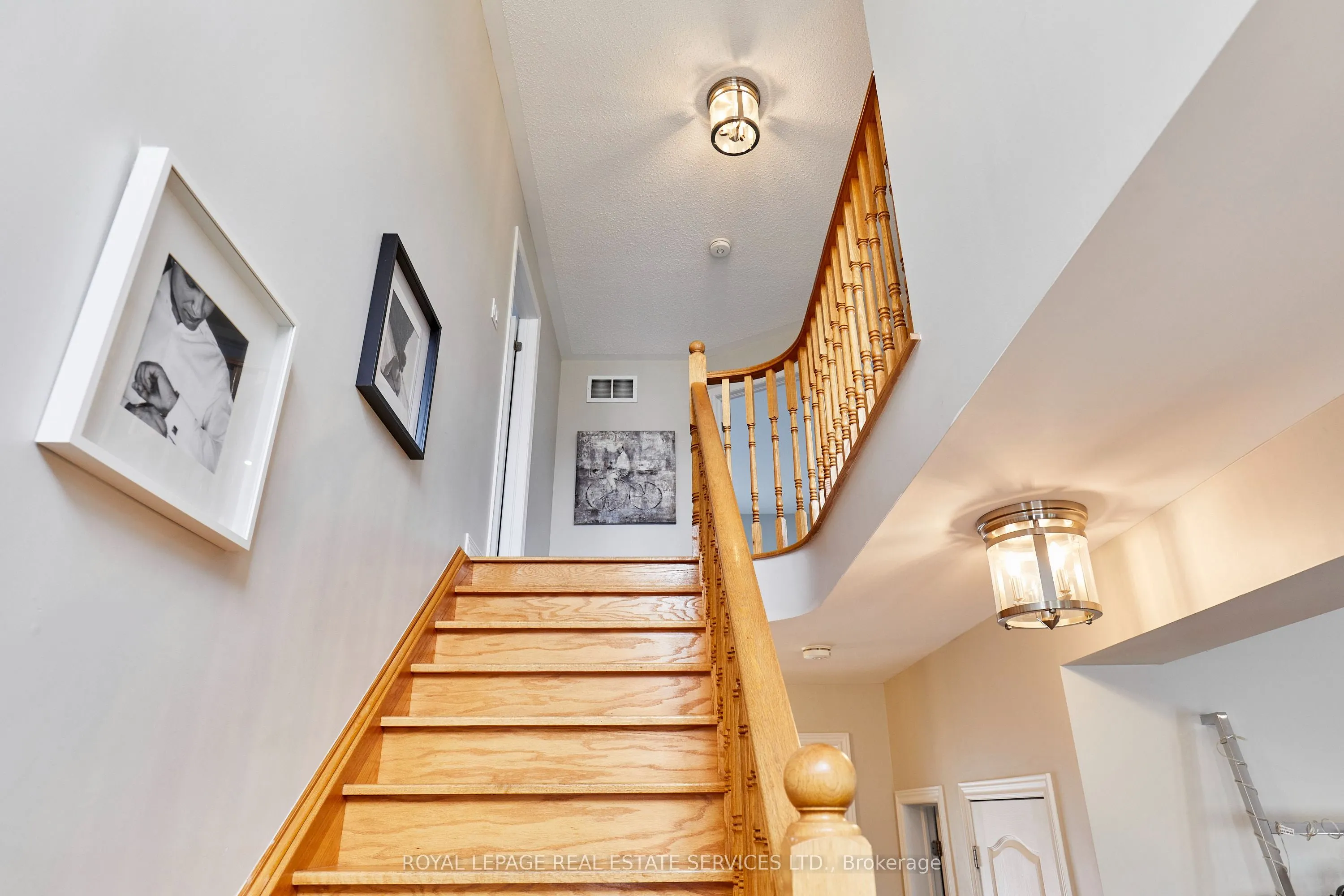 100 Walker Road W