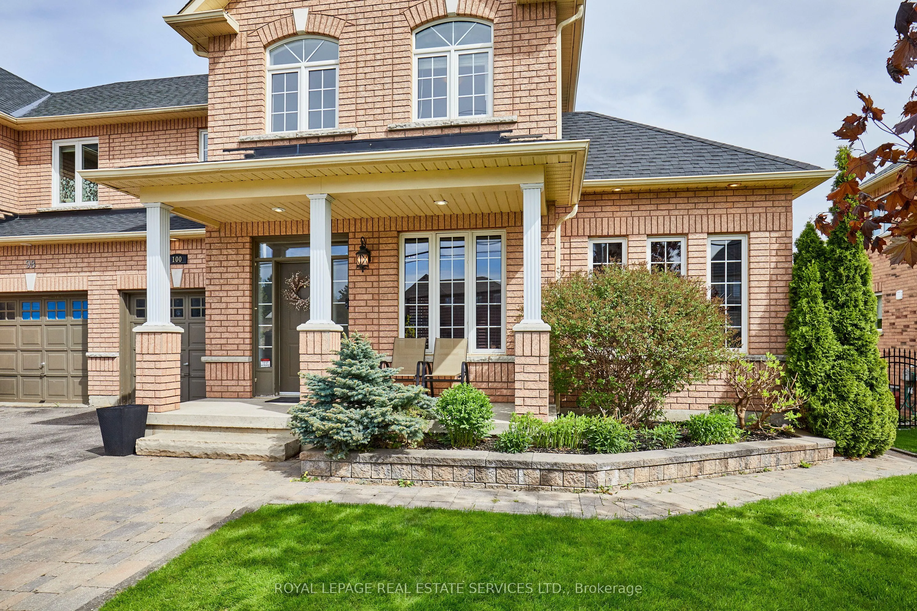 100 Walker Road W