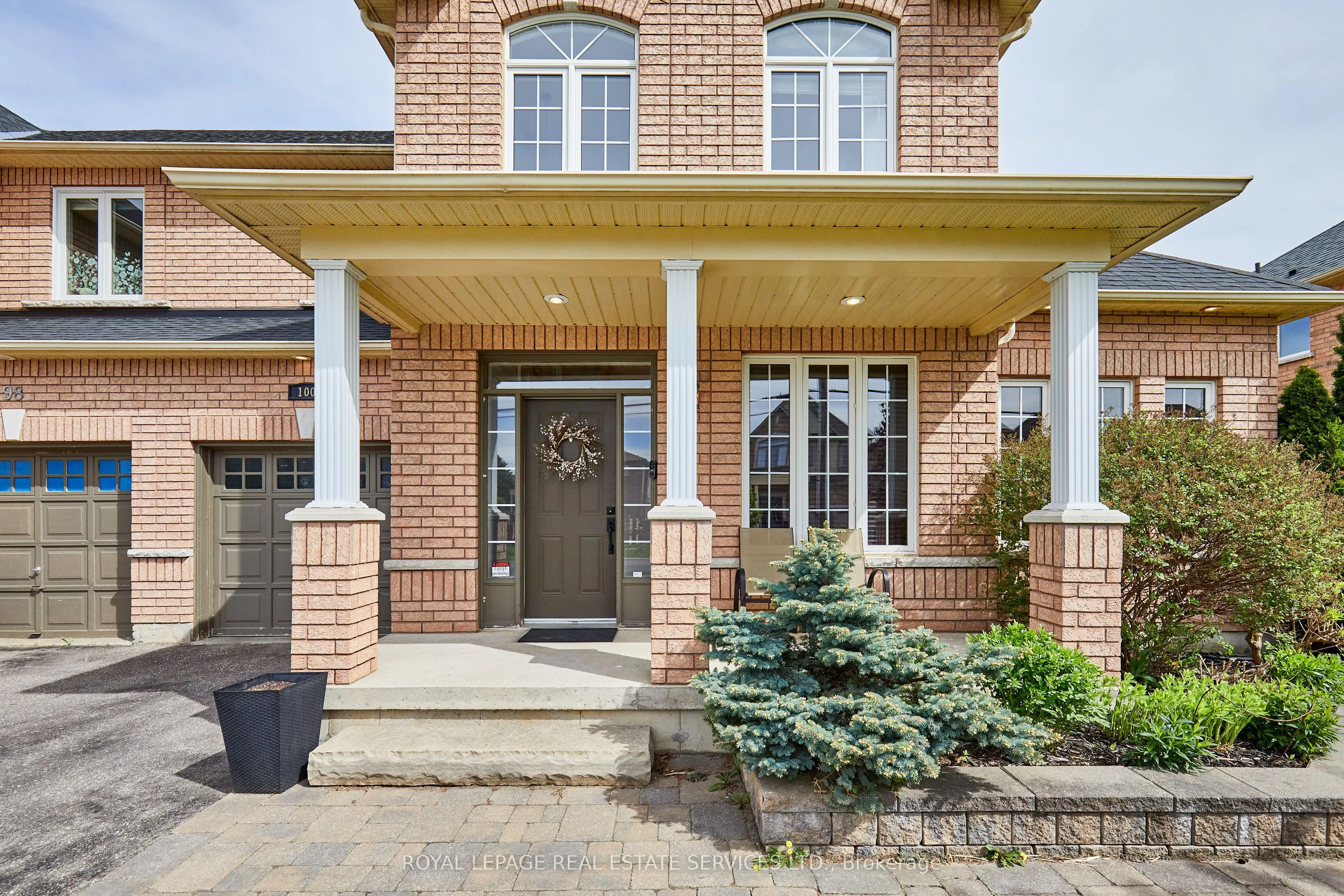 100 Walker Road W