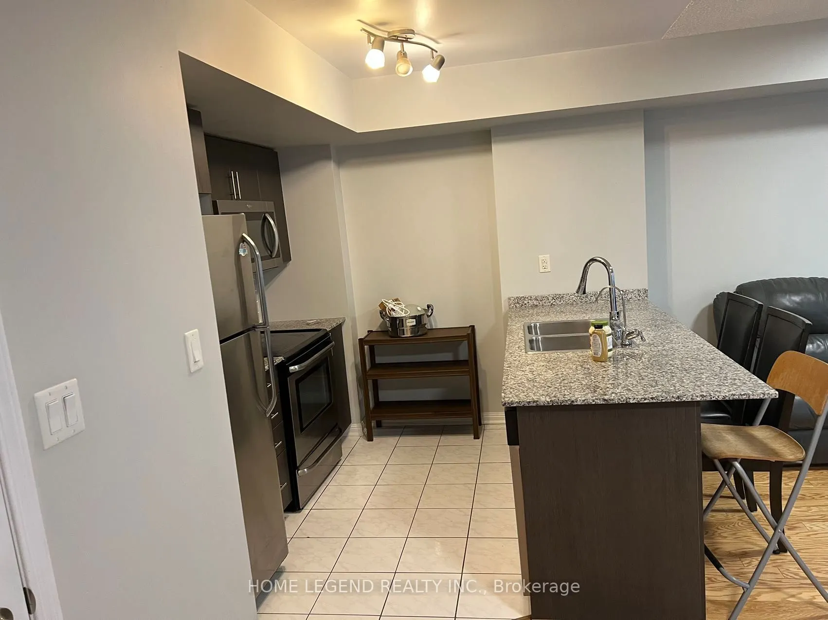7 Foundry Avenue #117