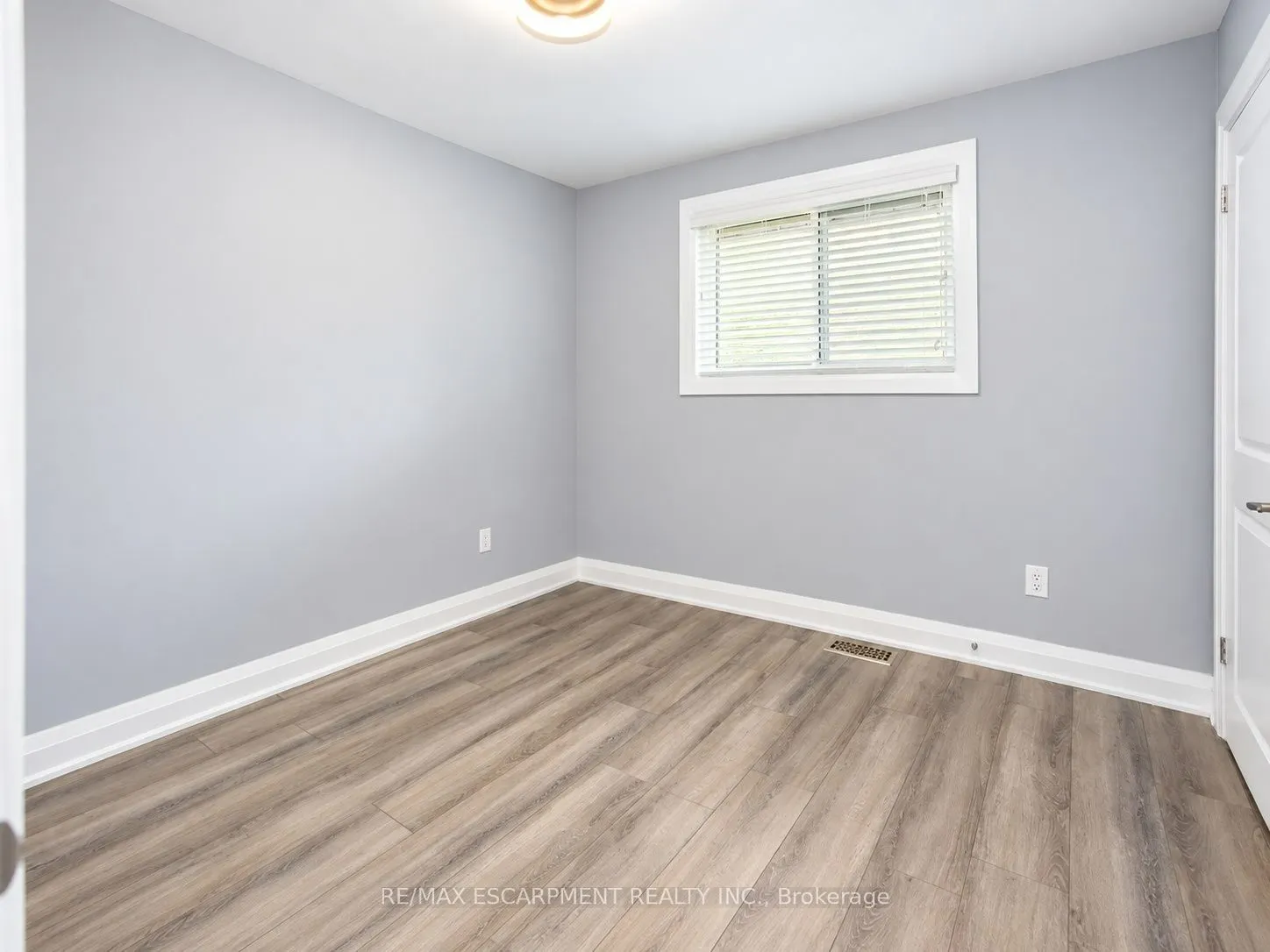 576 Turner Drive #Main