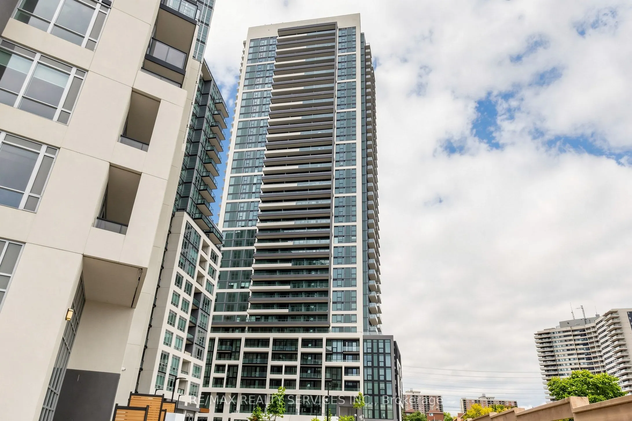 209 Steeles Avenue W #2904