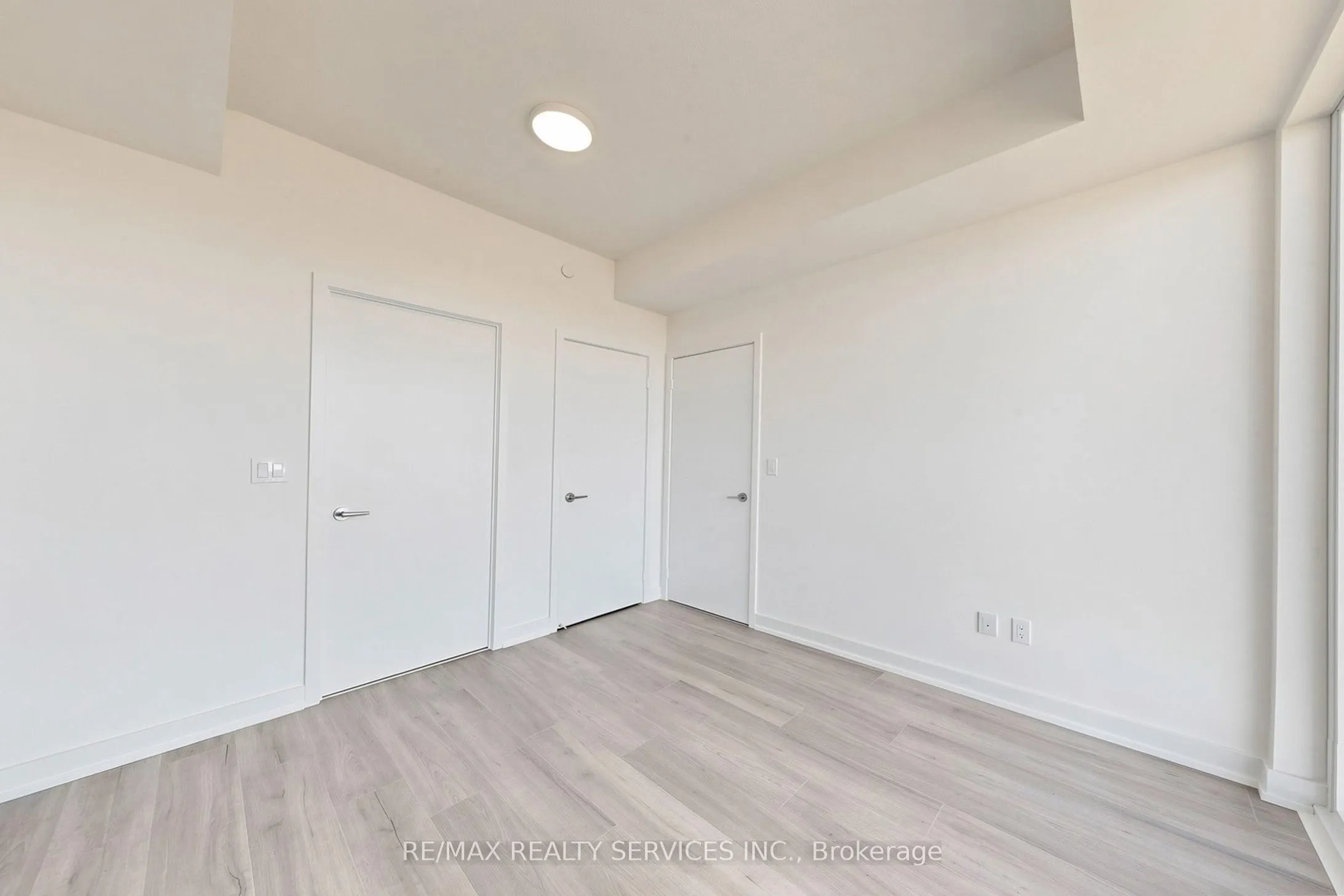 209 Steeles Avenue W #2904
