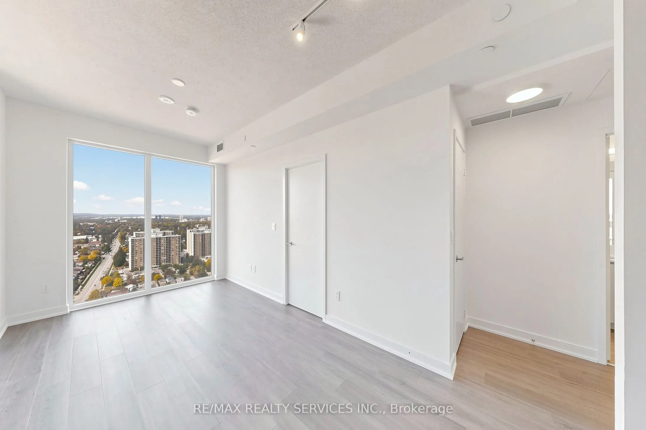209 Steeles Avenue W #2904