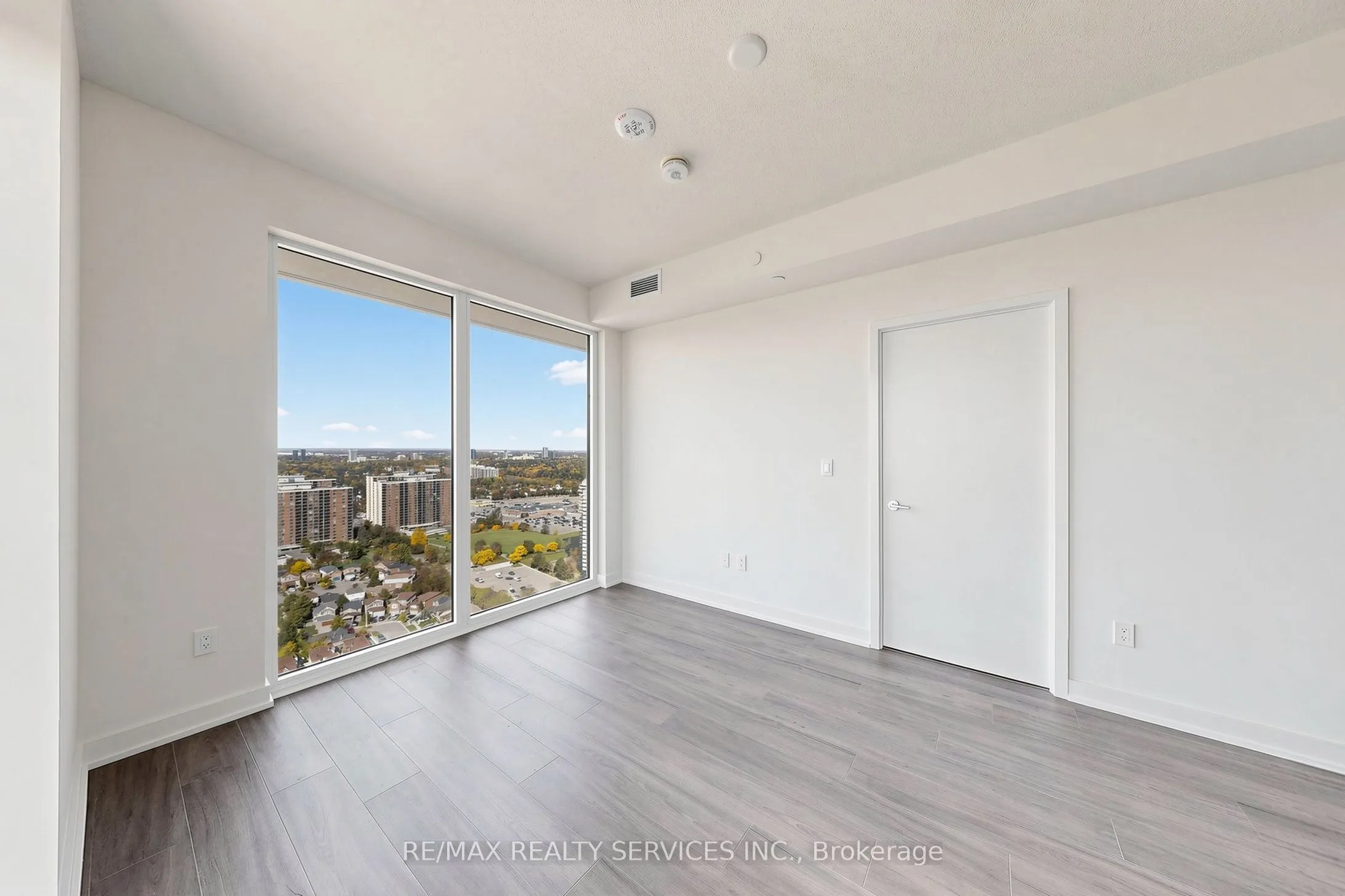 209 Steeles Avenue W #2904