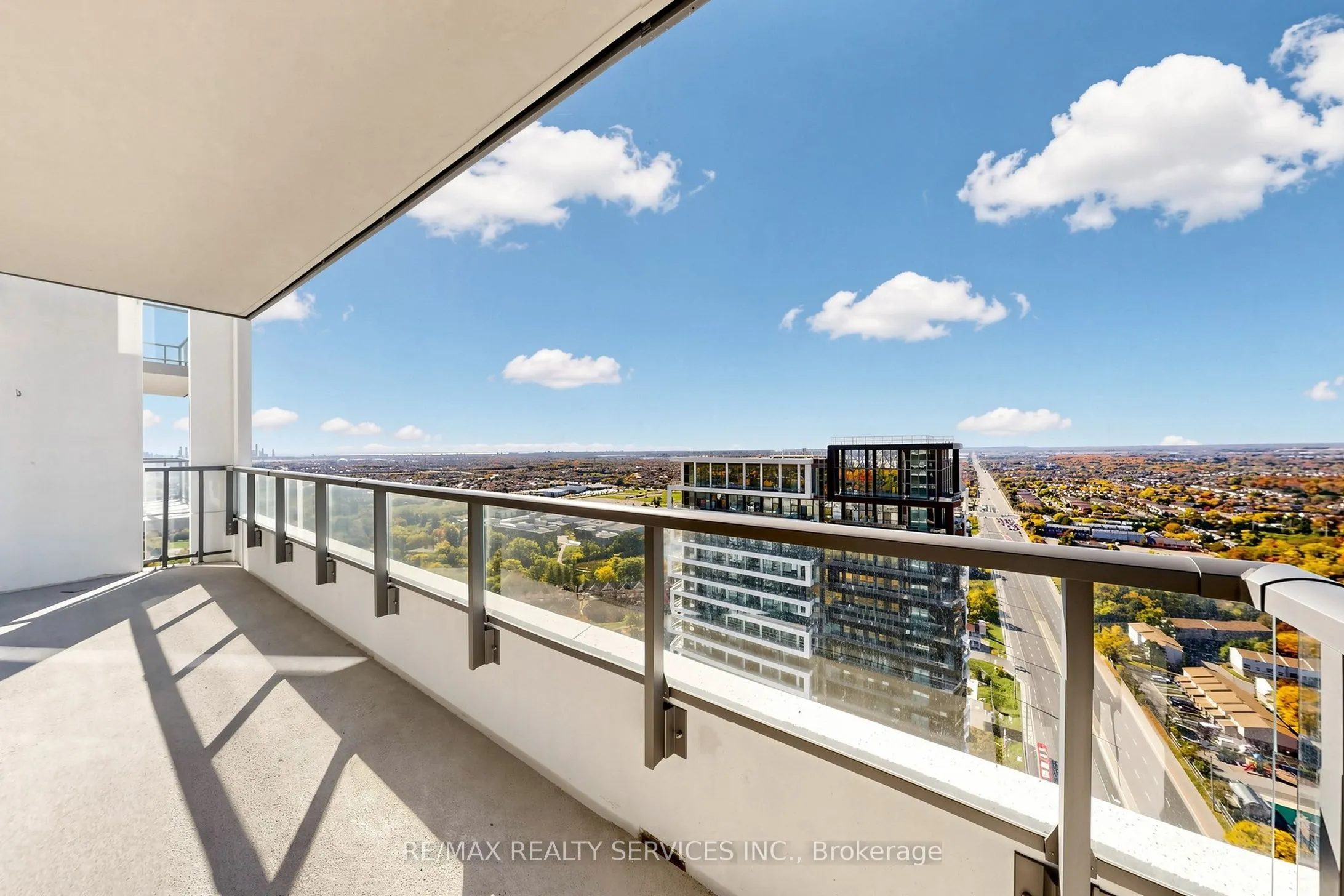 209 Steeles Avenue W #2904