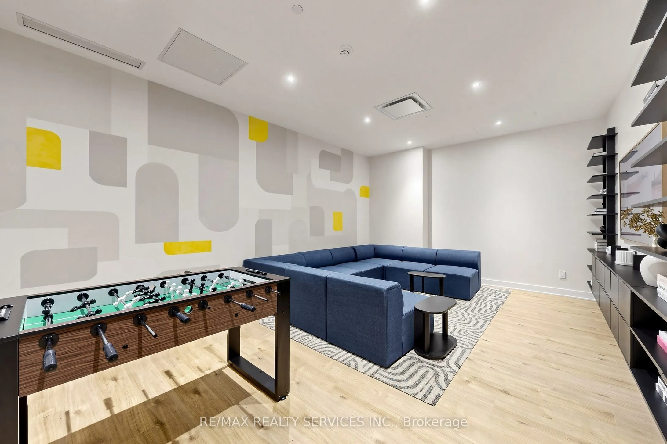 209 Steeles Avenue W #2904