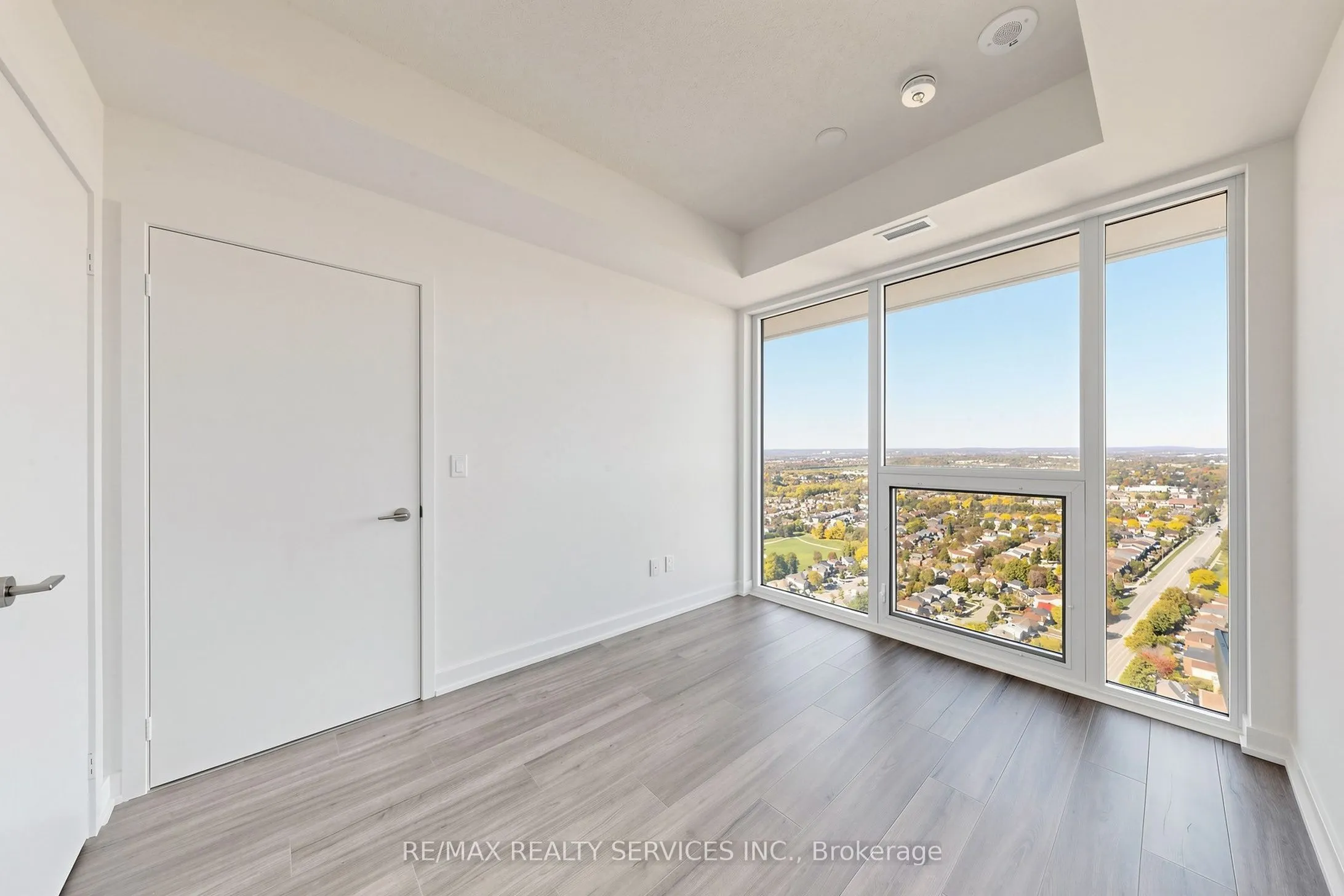 209 Steeles Avenue W #2904