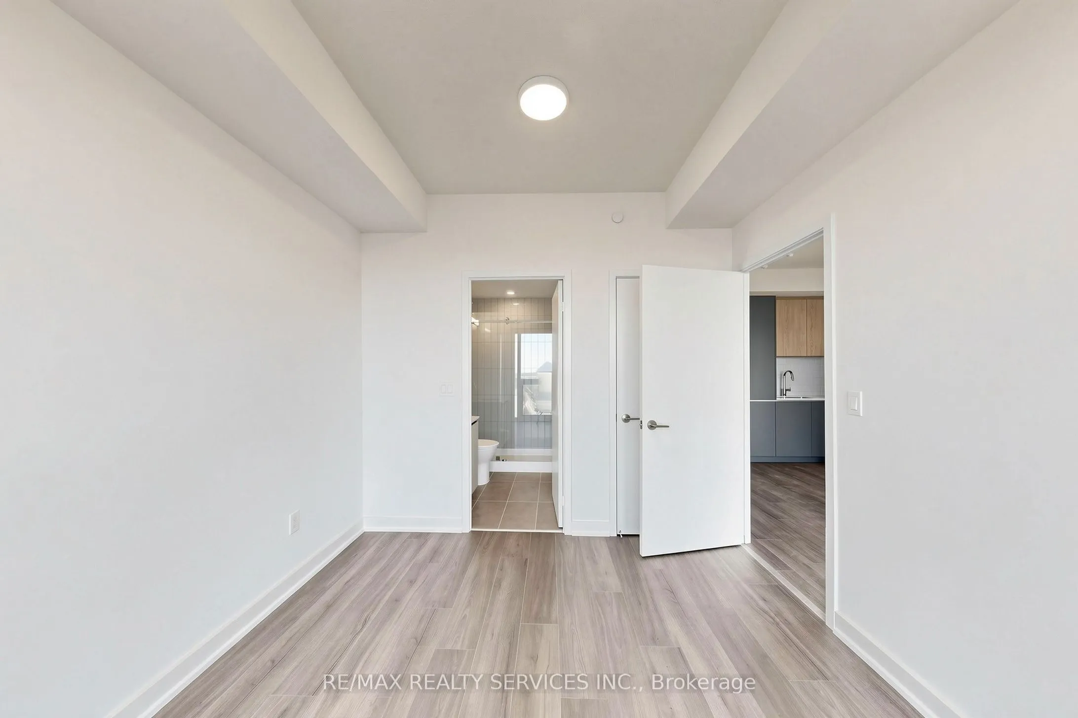 209 Steeles Avenue W #2904